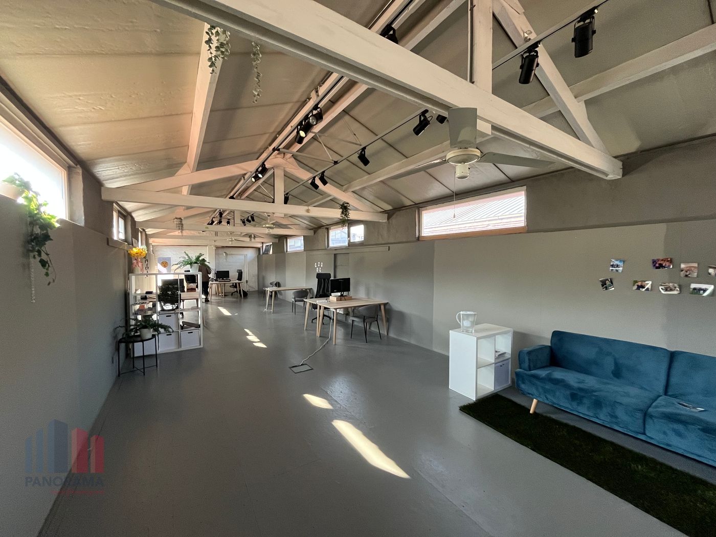 Office with industrial character and prime location in Drongen - photo 4