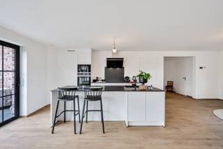 UNIEKE KANS:Deze energiezuinig woning is gebouwd volgens de strenge bouwvoorschriften:Zonnepanelen, warmtepomp, HR-dubbel glas in aluminium...