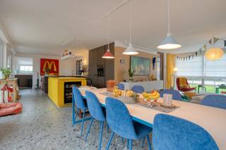 Nabij Lichtervelde stellen we u deze royale villa voor, strategisch gelegen en met goede verbinding naar de A17 en N32. Het eigendom is gelegen op...