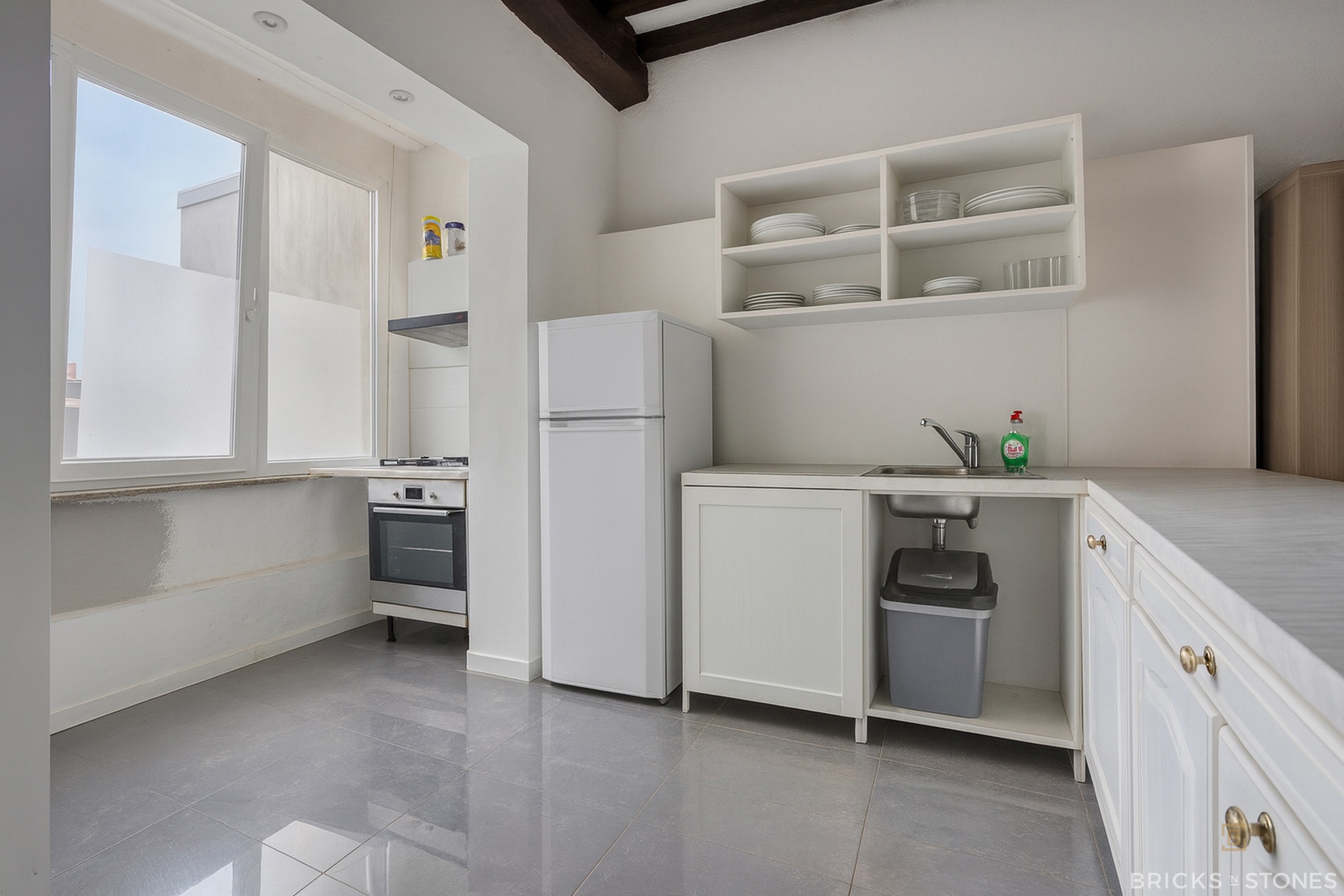 Centraal gelegen appartement te Antwerpen - foto 3