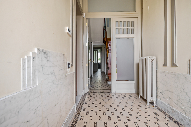 Authentiek gerenoveerde herenwoning met 5 SLK en tuin in hartje Boom! - foto 4