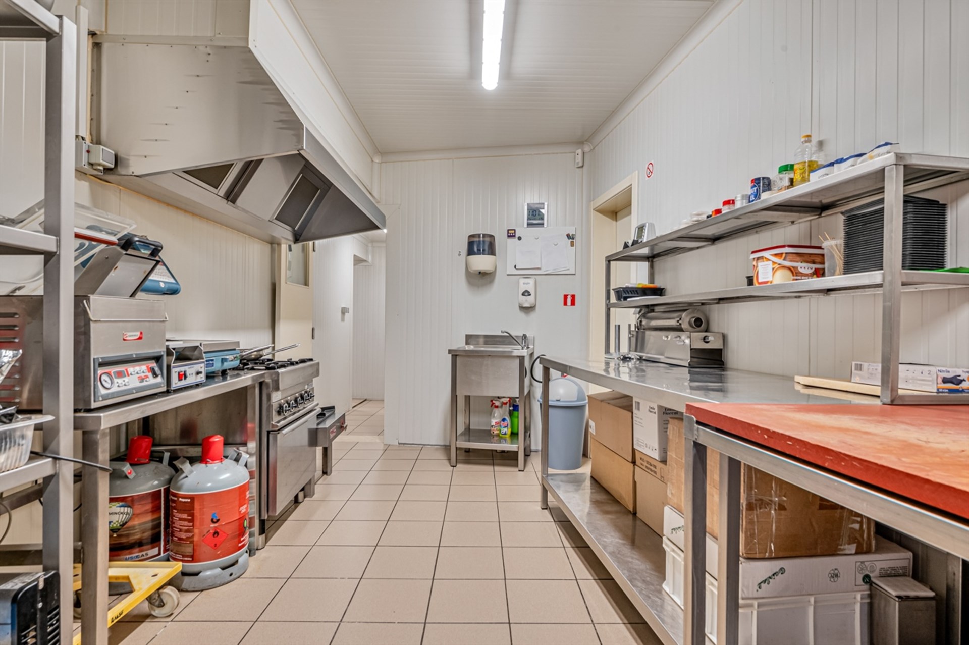 Slagerij met woonst in het centrum van Aalst - foto 5