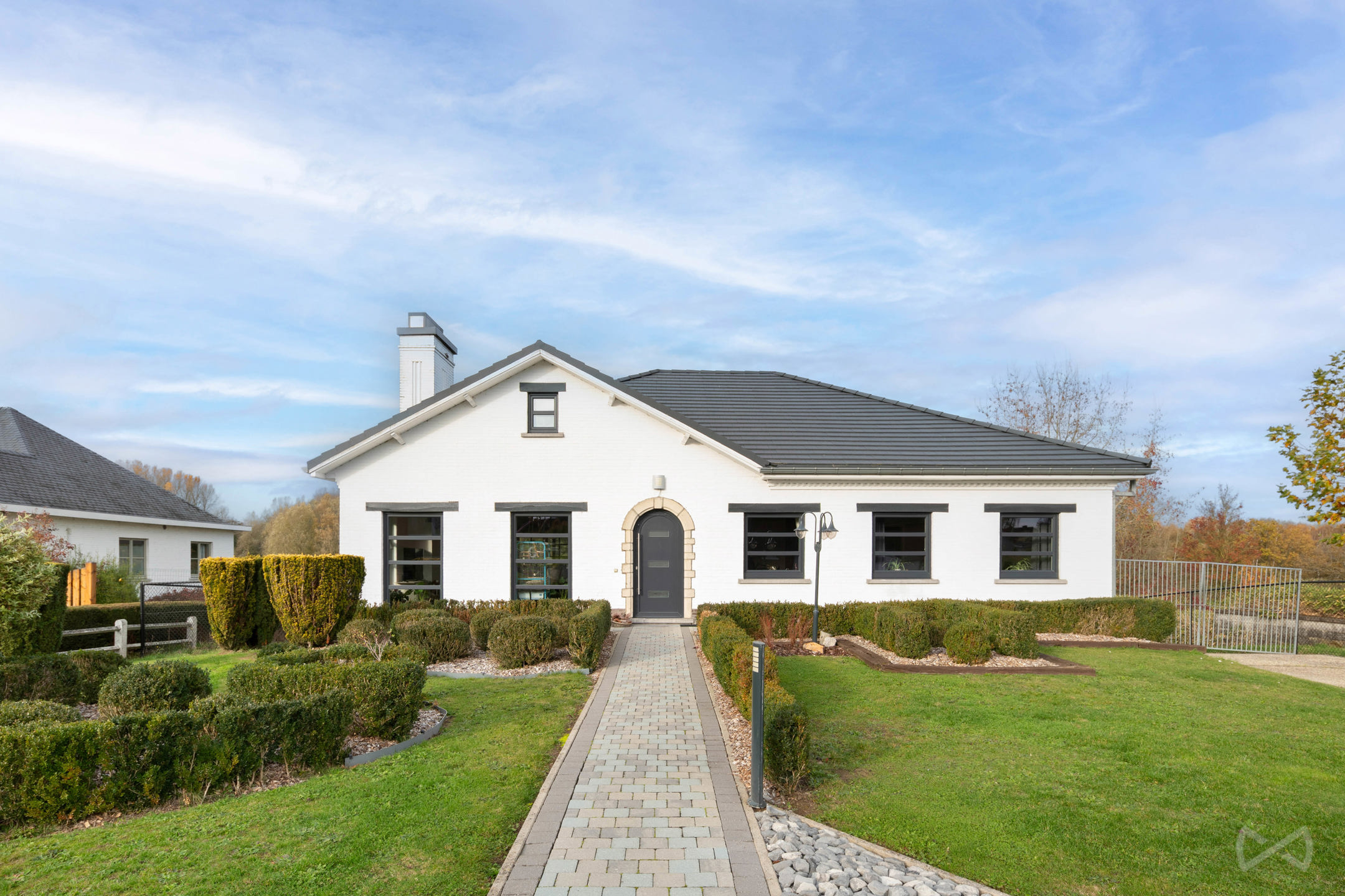 Eéngezinswoning met prachtig groenzicht. - foto 1