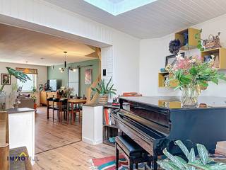 Recent vernieuwde woning met tuin in hartje Aalst!Deze volledig instapklare woning beschikt op het gelijkvloers over een inkomhal, een karaktervolle...