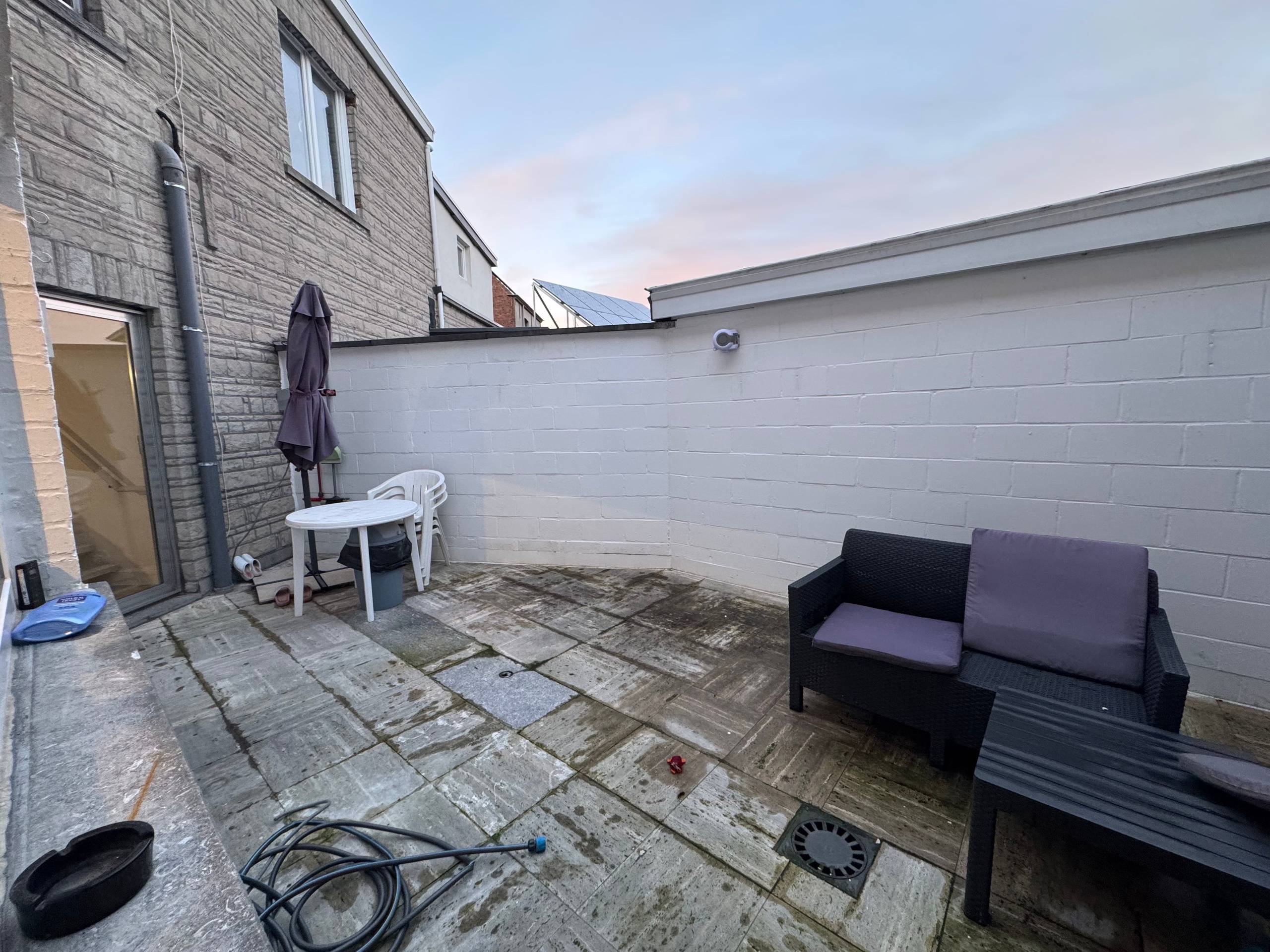 Starterswoning met twee slaapkamers te koop - foto 4