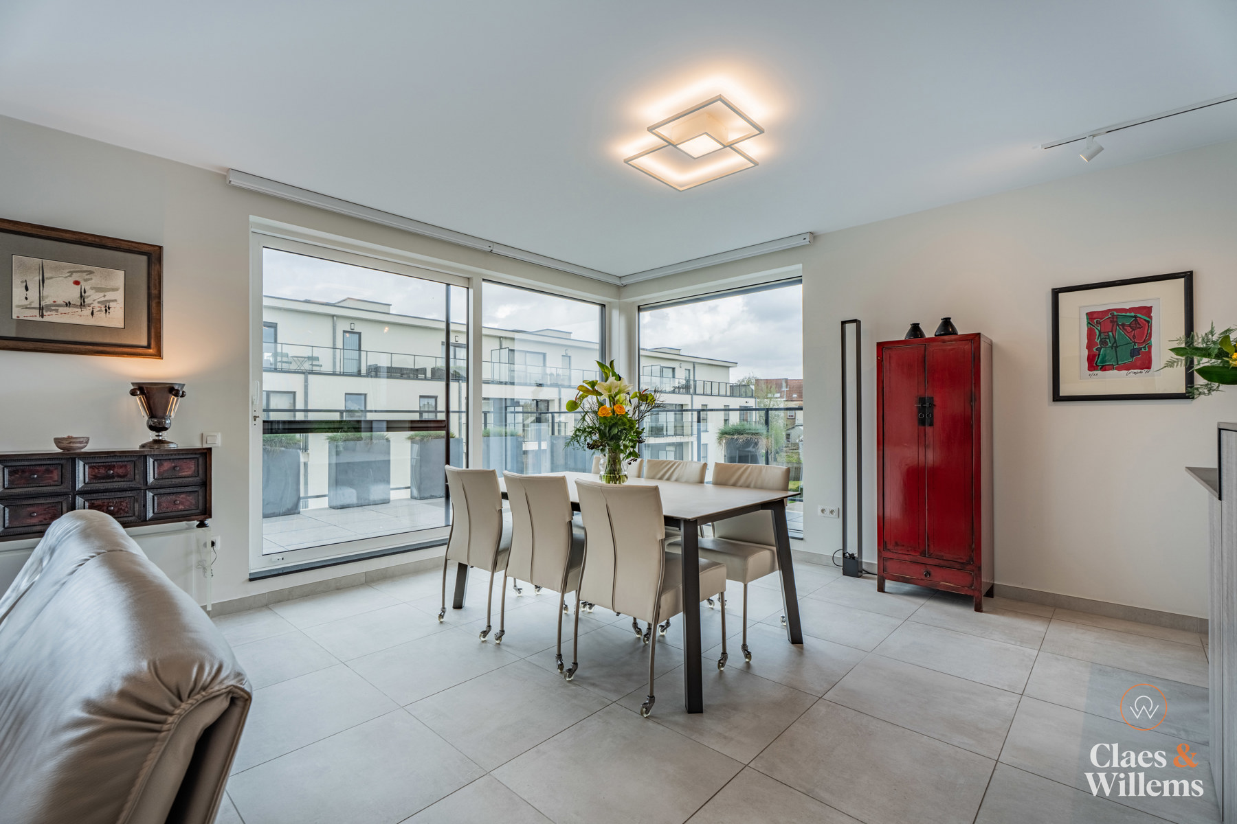 Stijlvol 3 slaapkamer appartement met terras te Halle - foto 4