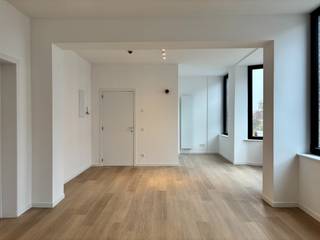 Op zoek naar een instapklaar en ruim duplex appartement op de ring van Leuven? Dan is dit een bezoek waard.Dit appartement op de 1ste verdieping...