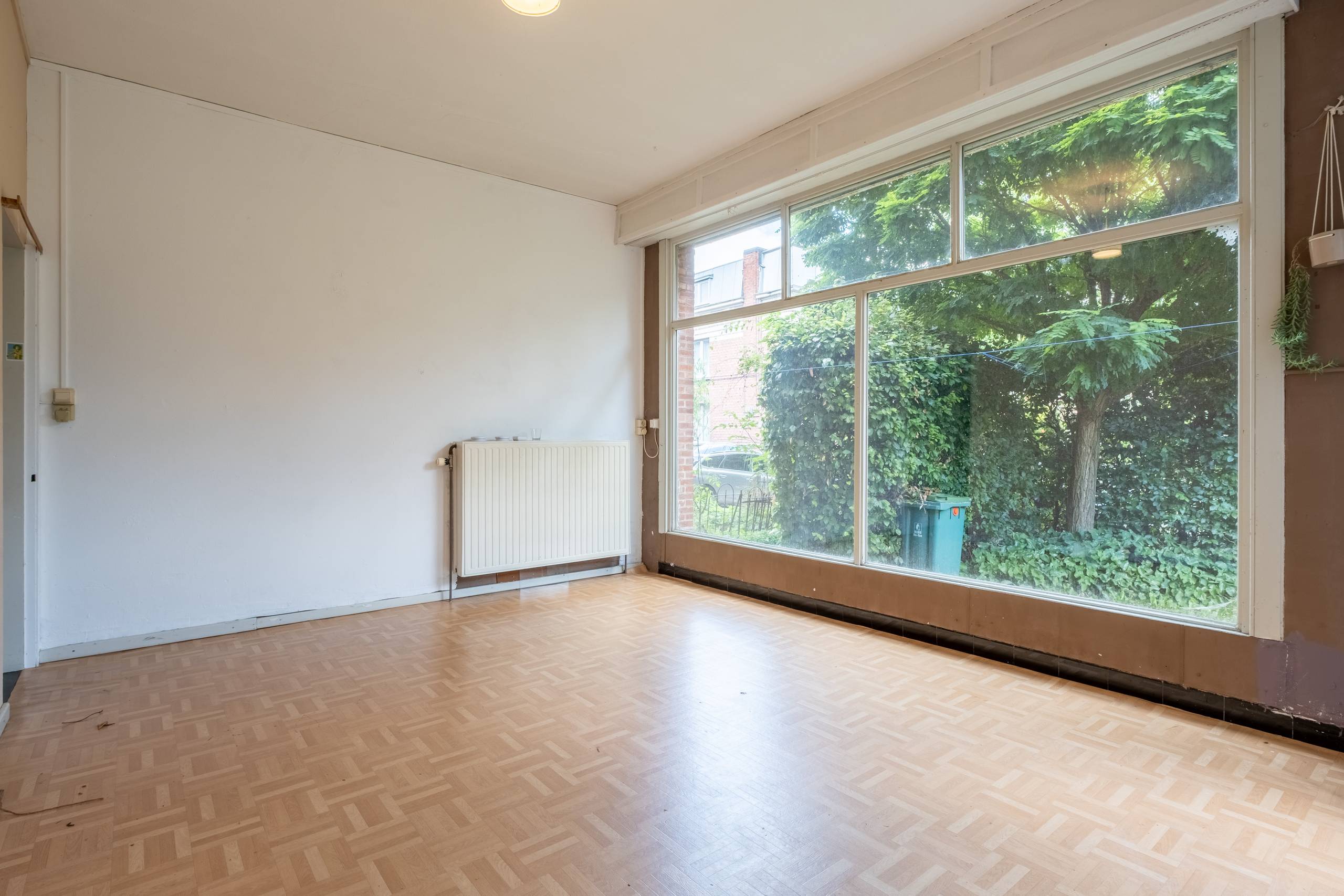 Te renoveren woonhuis en handelspand met veel mogelijkheden! - foto 5