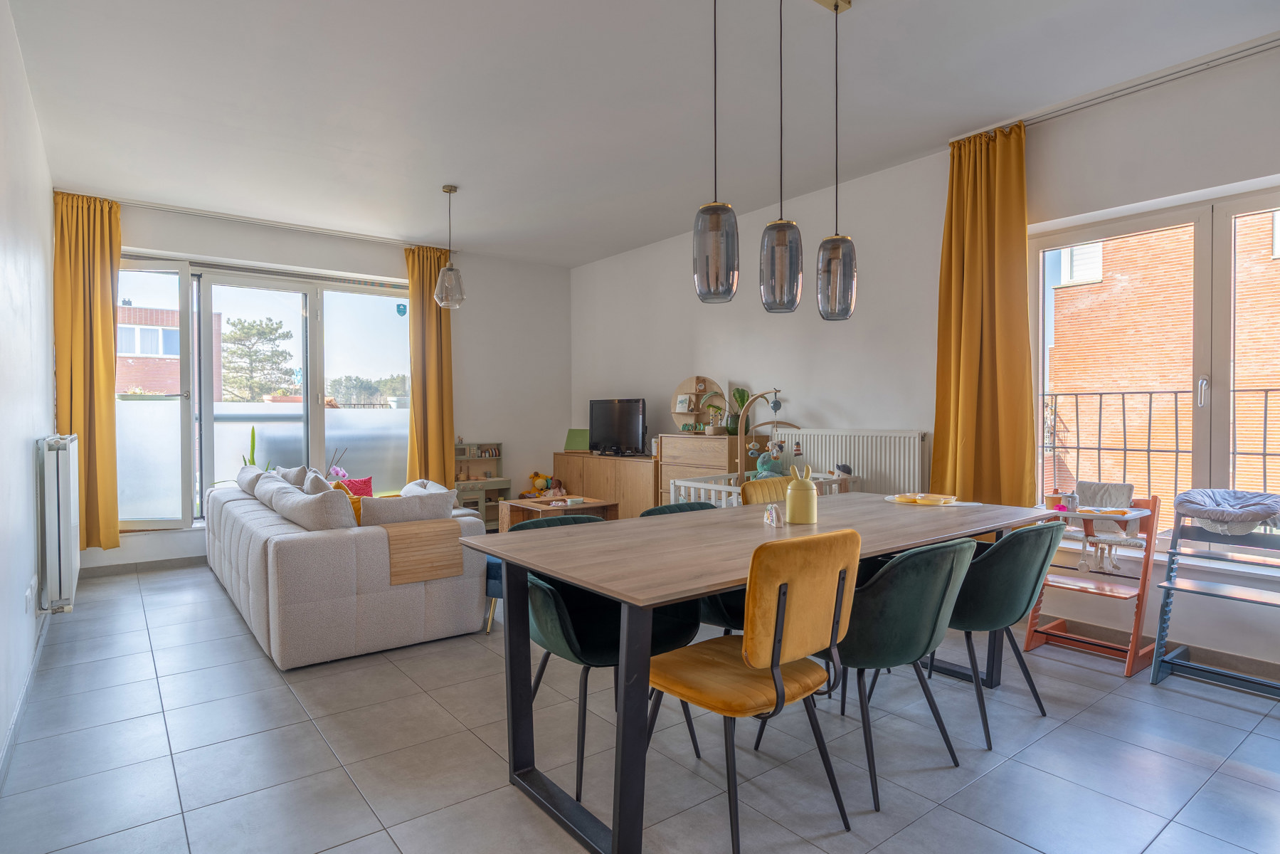 Recente woning met 3 slpks, tuin met terras én carport - foto 2