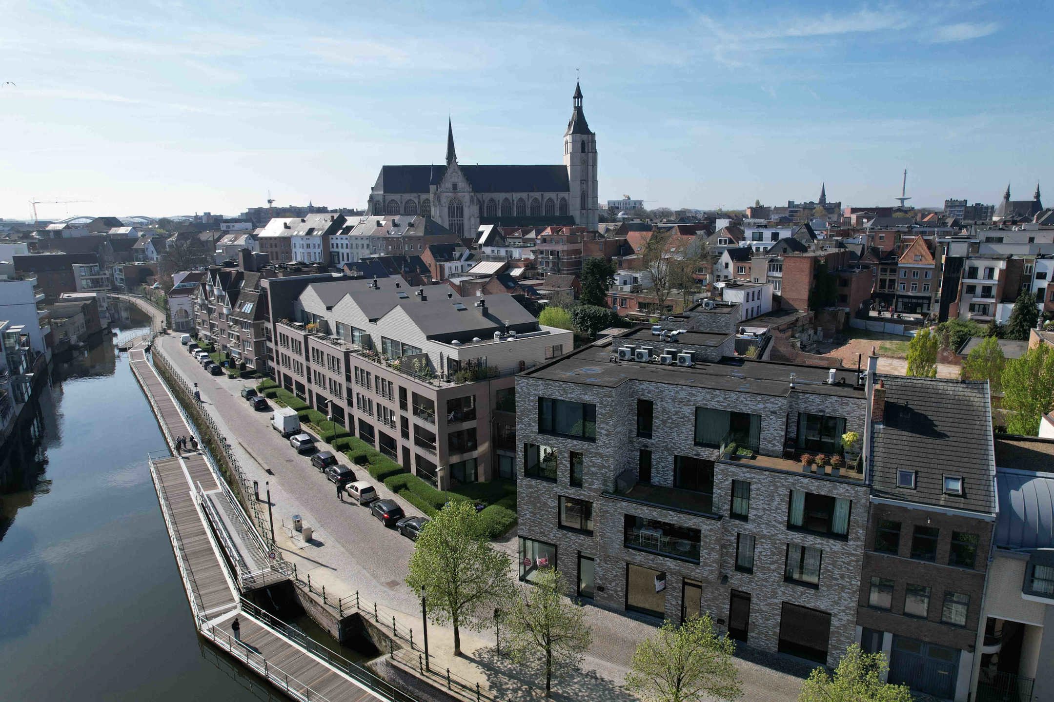 Ruim en energiezuinig appartement met prachtig zicht op de Dijle – hartje Mechelen! - foto 2