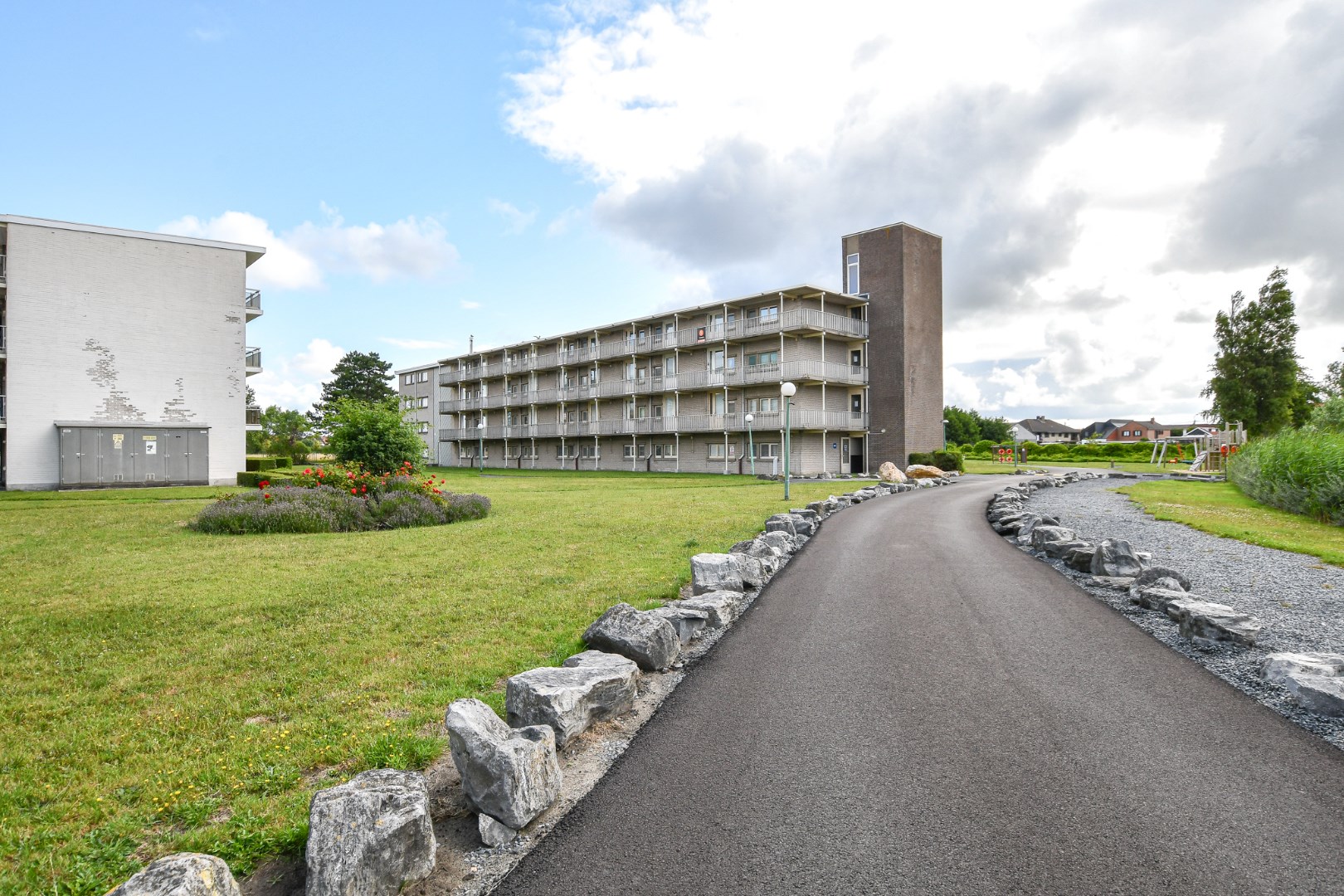 Apartment for sale in De Haan with 1 bedroom - photo 1