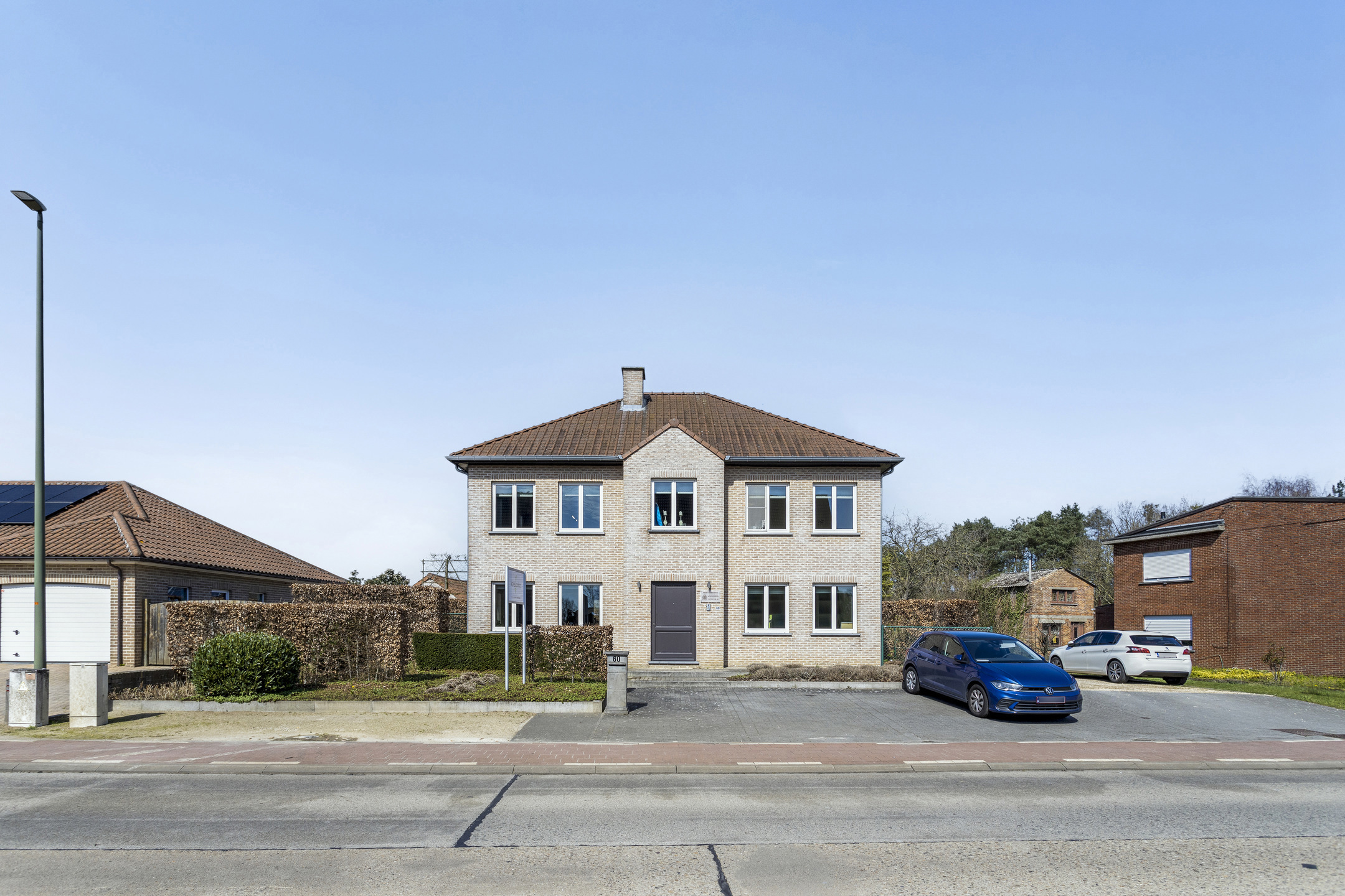 House for sale in Begijnendijk with 5 bedrooms - photo 1