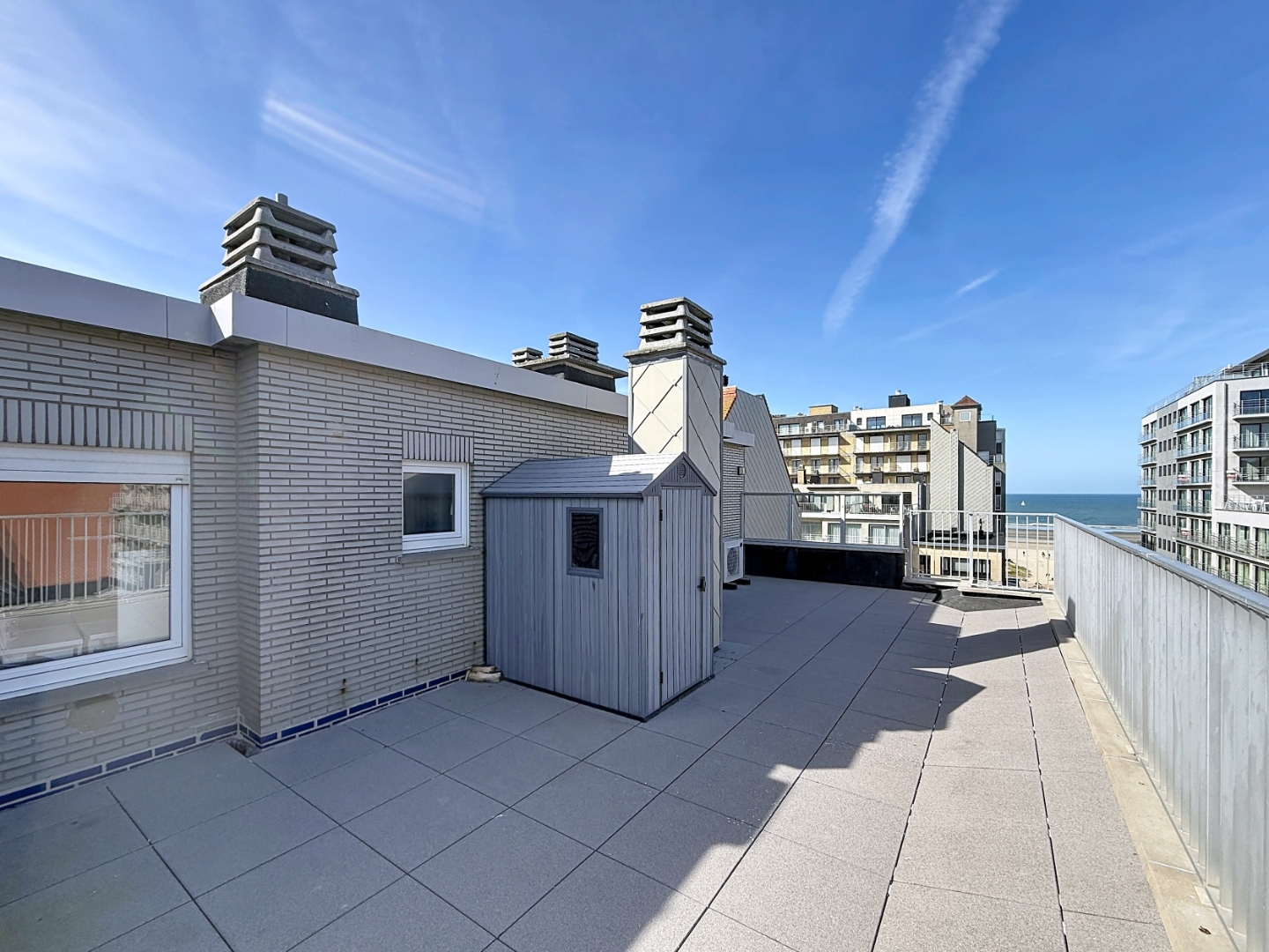 Gerenoveerde penthouse met lateraal zeezicht te Nieuwpoort-Bad - foto 4