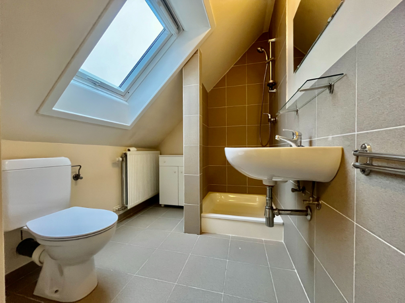 GEZELLIG EENSLAAPKAMER APPARTEMENT MET FIETSBERGING TE HUUR - foto 5