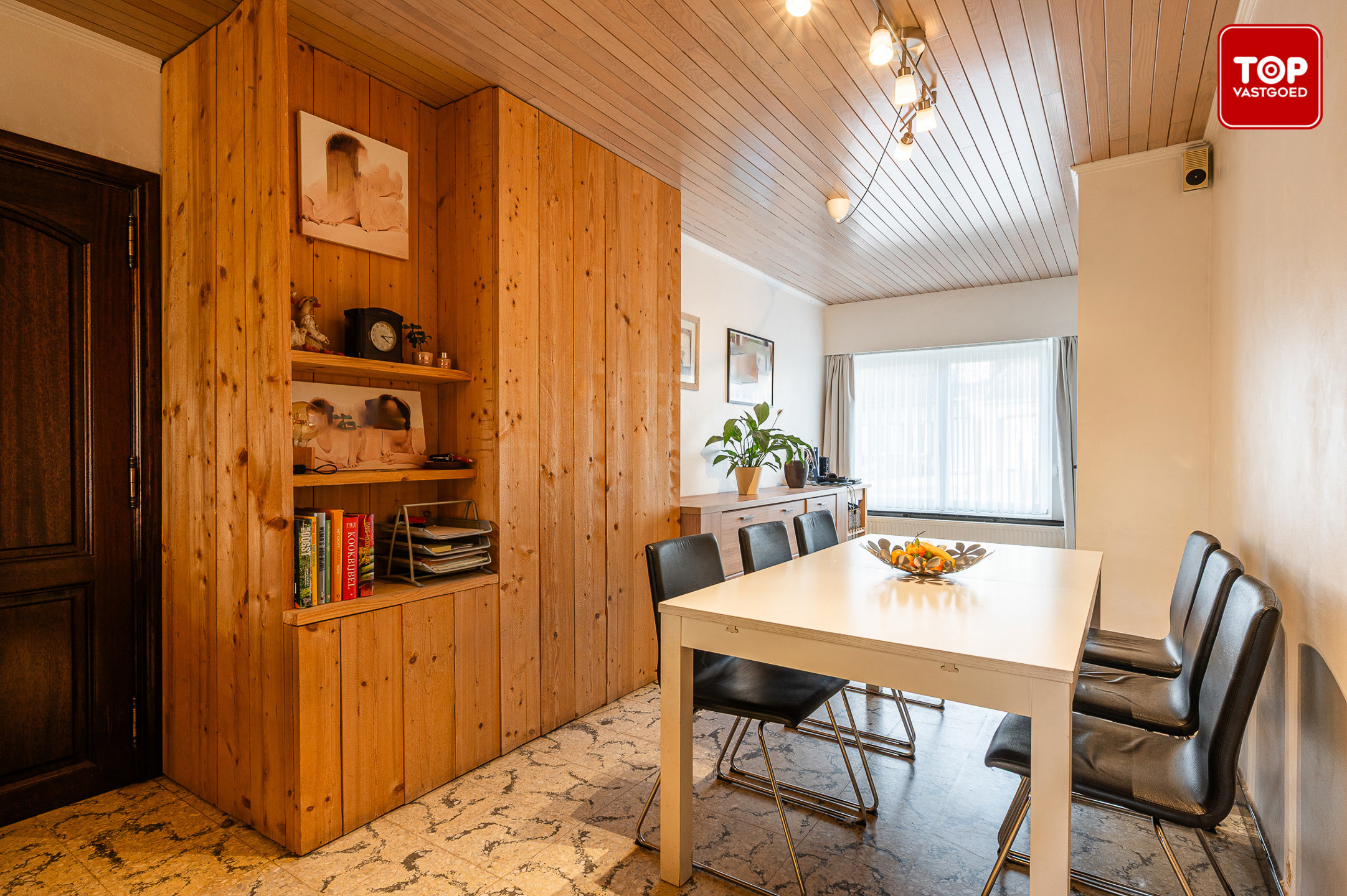 Instapklare woning met 5 slaapkamers en leuke tuin in centrum Drongen - foto 3