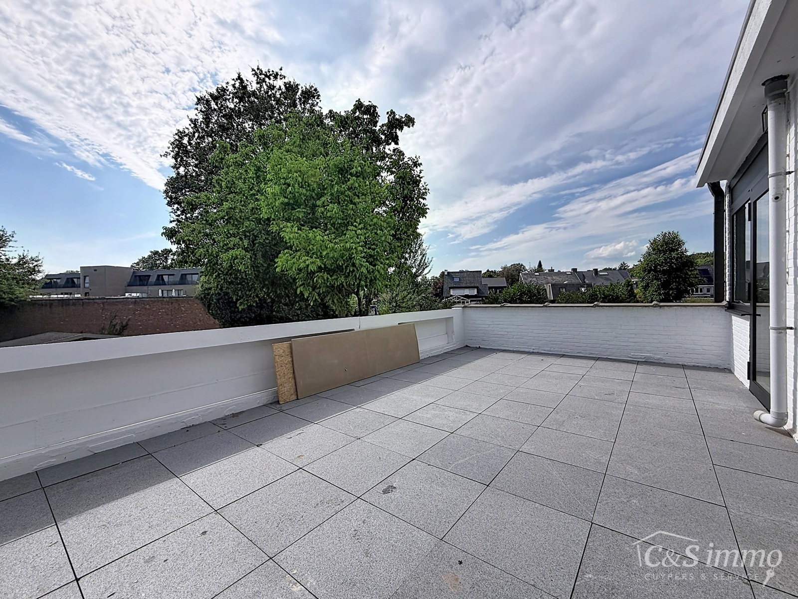 Volledig gerenoveerd duplex appartement ca 135m² met zonnig terras ca. 26m² - foto 4