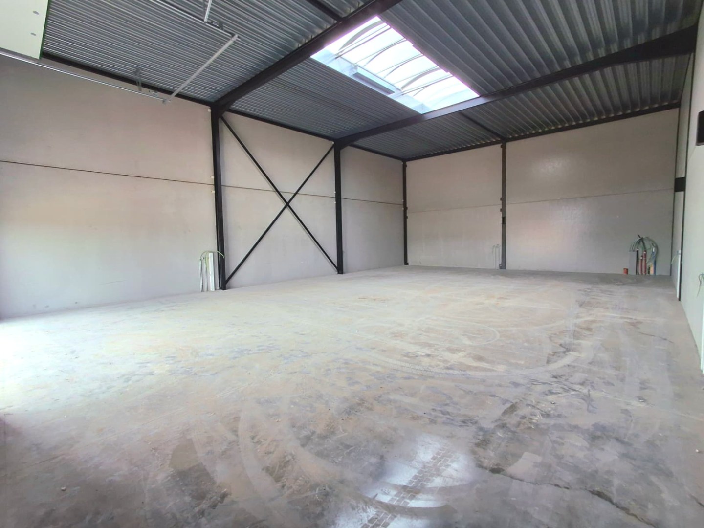 Commercial à louer à Tielt - photo 5