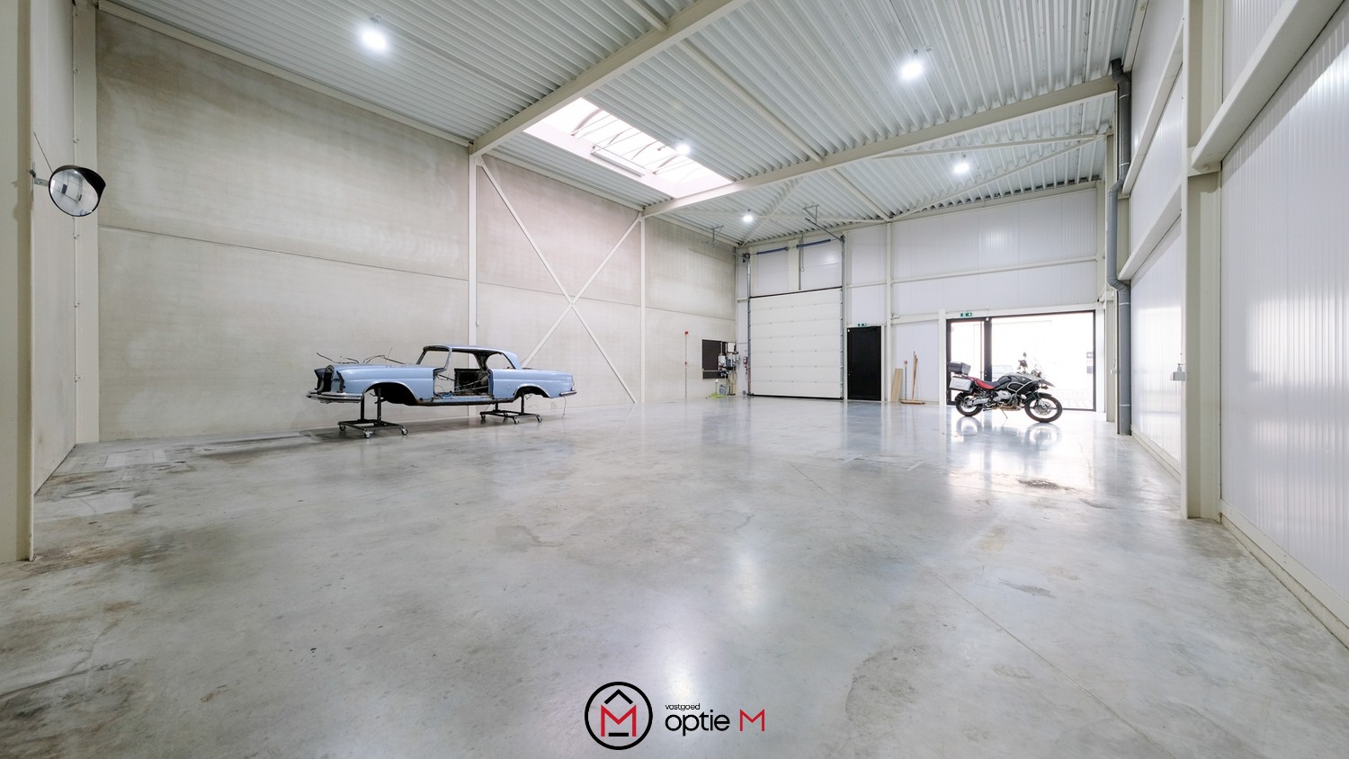 Te huur: KMO-unit met 8 parkeerplaatsen in Hasselt - foto 3