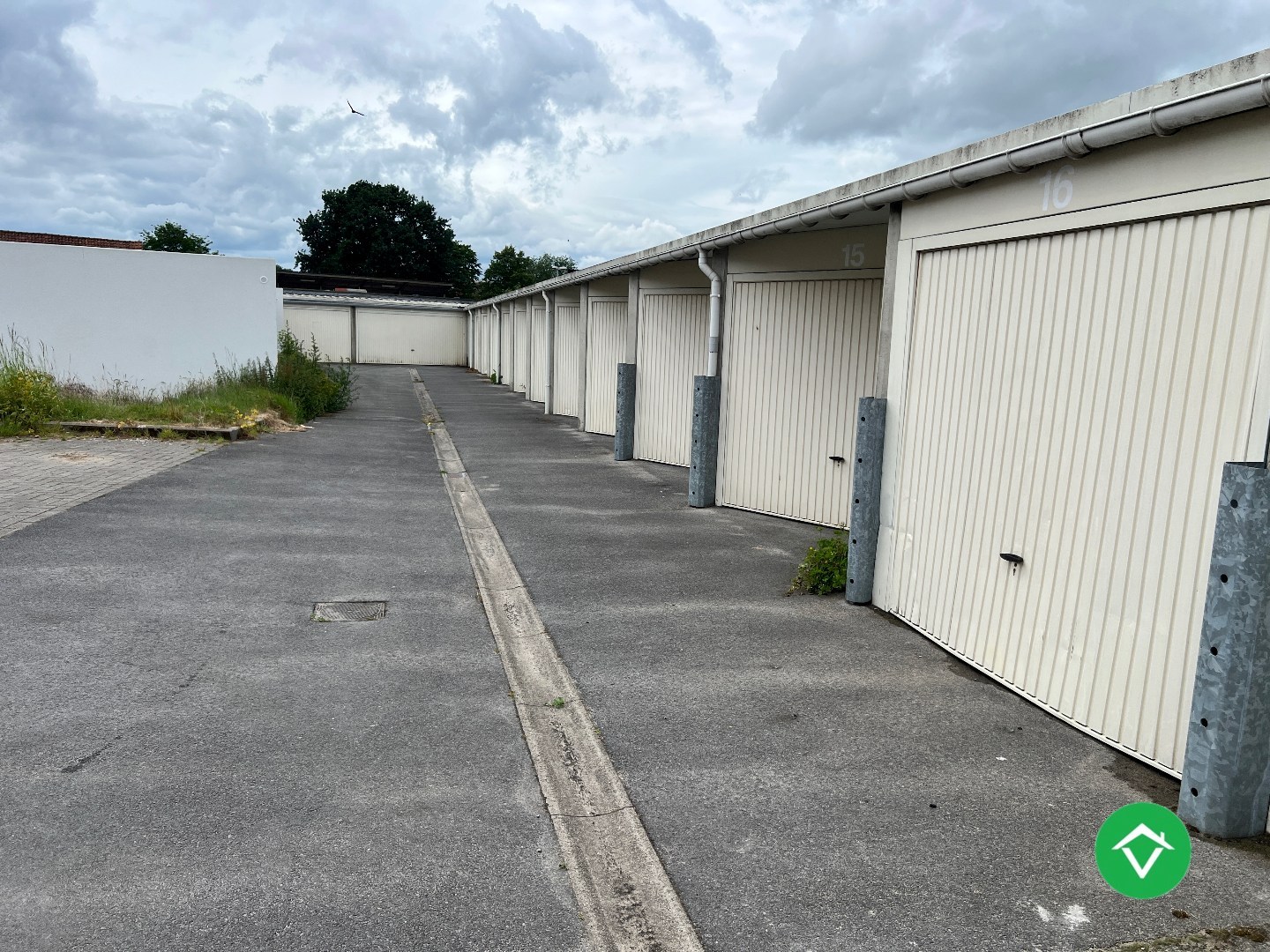 Afgesloten garagebox centrum Koekelare - foto 4