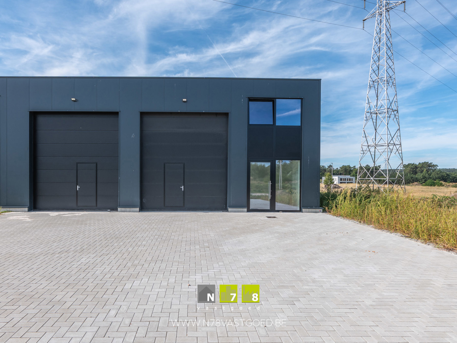 Commercial for rent in Dilsen-Stokkem - photo 2