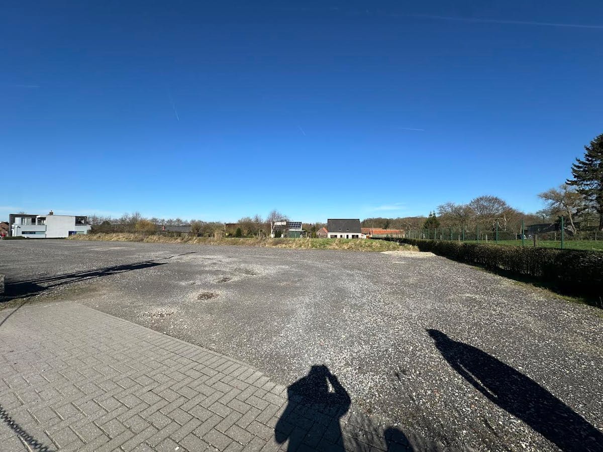 Grond van ca. 2.000 m² te huur in Anzegem - foto 2