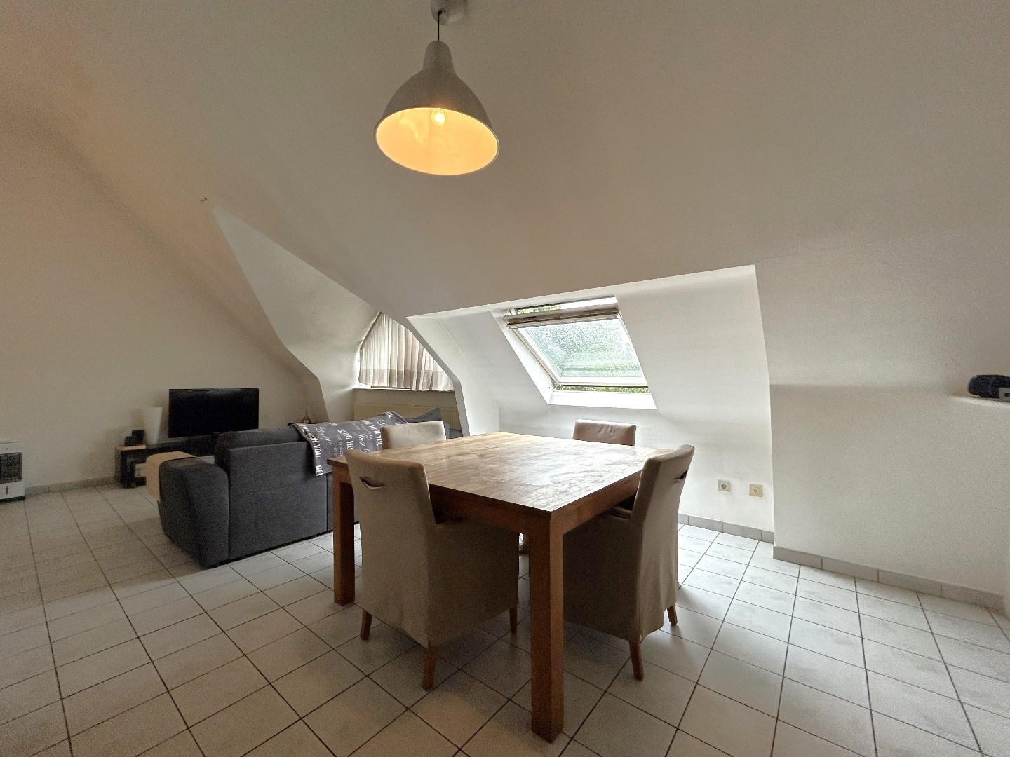 Instapklaar appartement met 2 slpk. en zeer groot terras in centrum Geel - foto 4