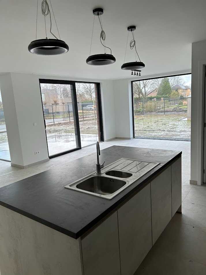 Huis te huur in Zonhoven met 3 slaapkamers - foto 3