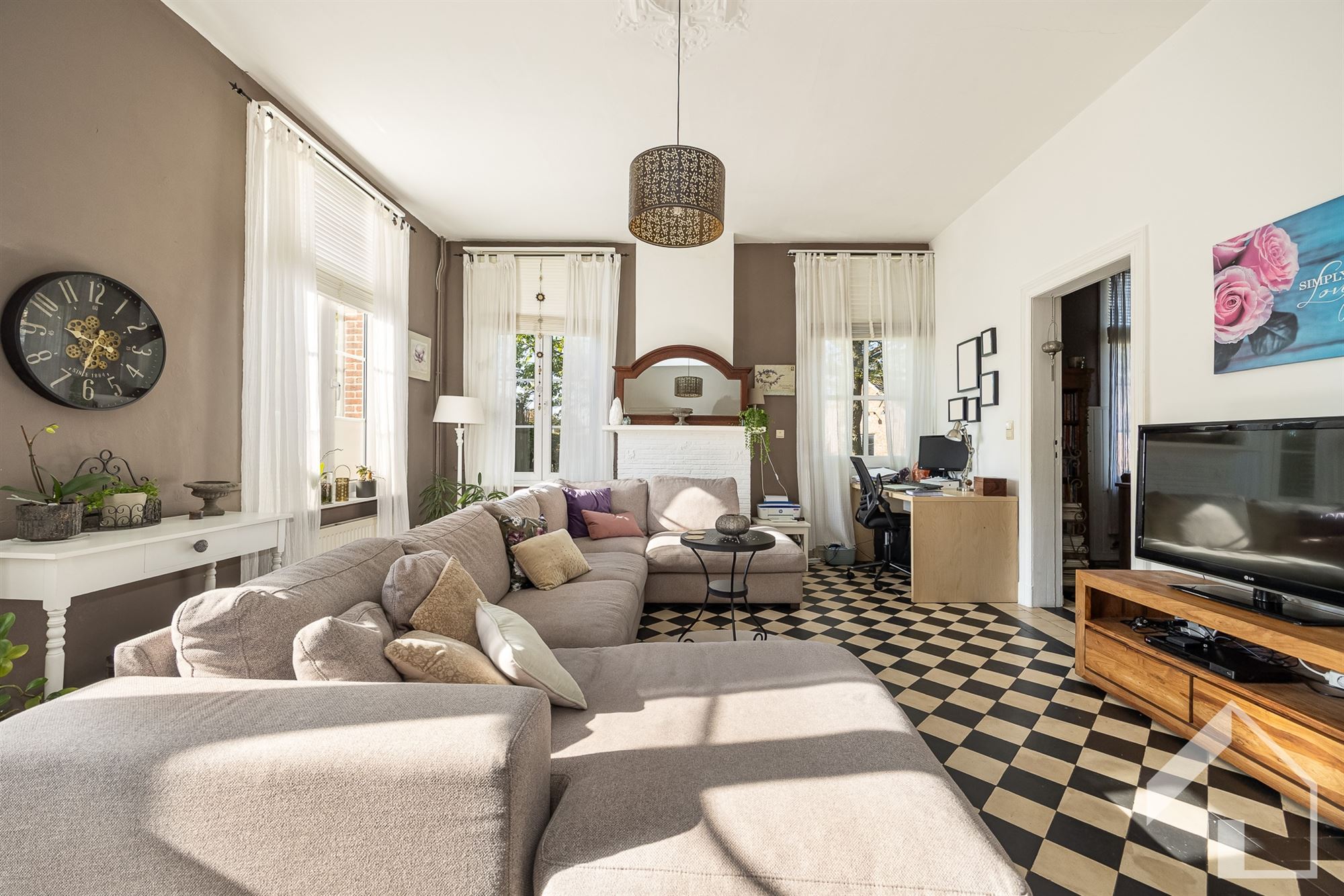 Unieke hoeve bestaande uit 2 individuele woningen en atelier - foto 4