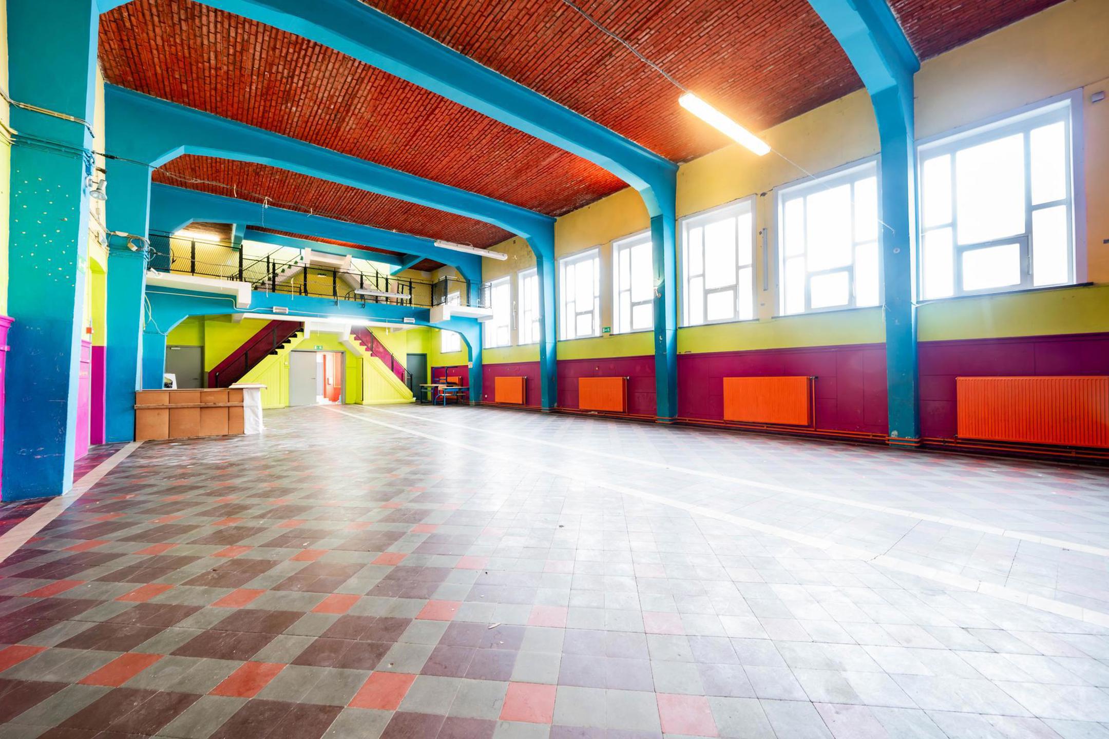 Commercial for sale in Frameries - photo 2