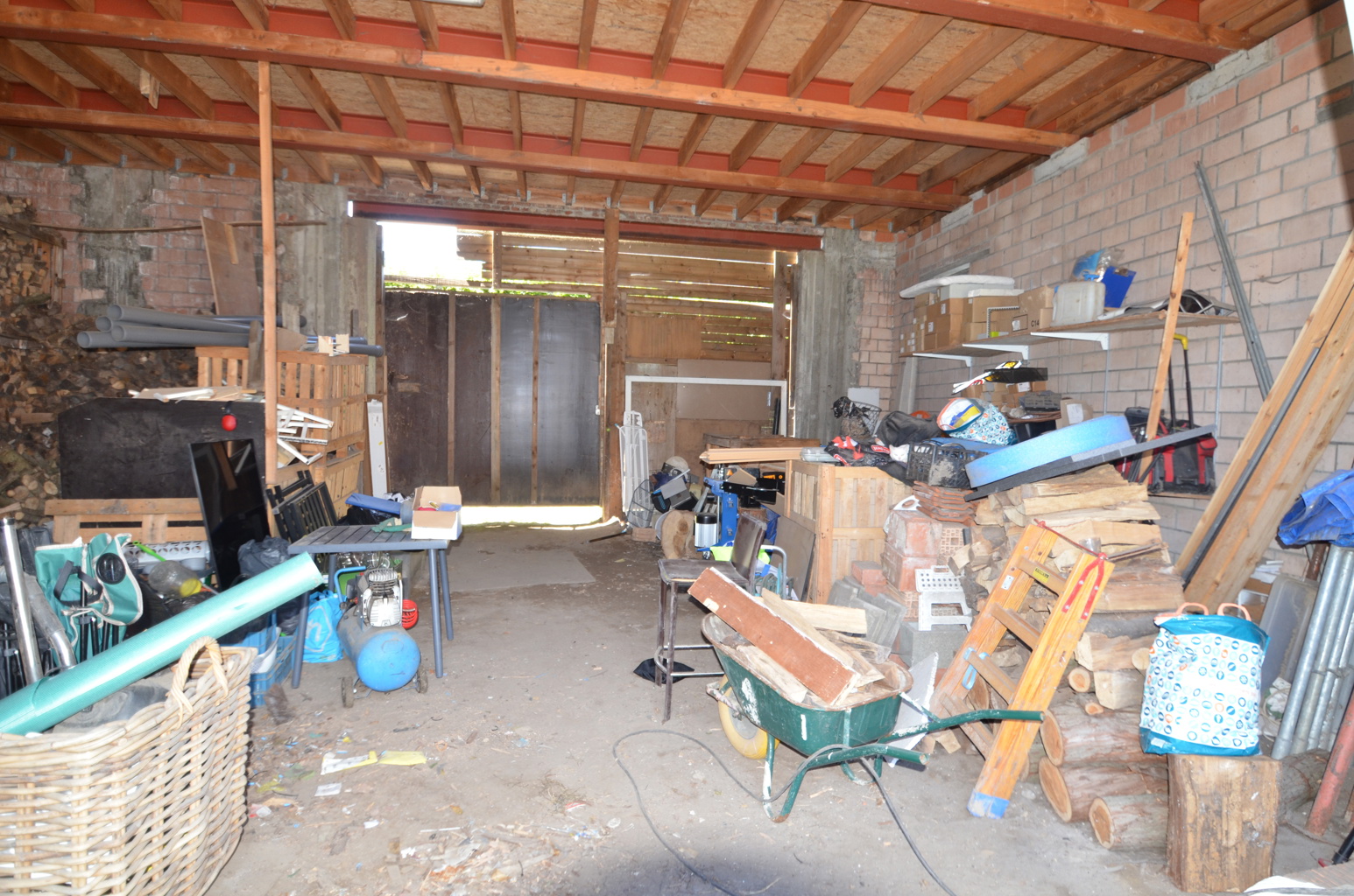 Af te werken woning met karaktergevel met werkplaats/garage - foto 4