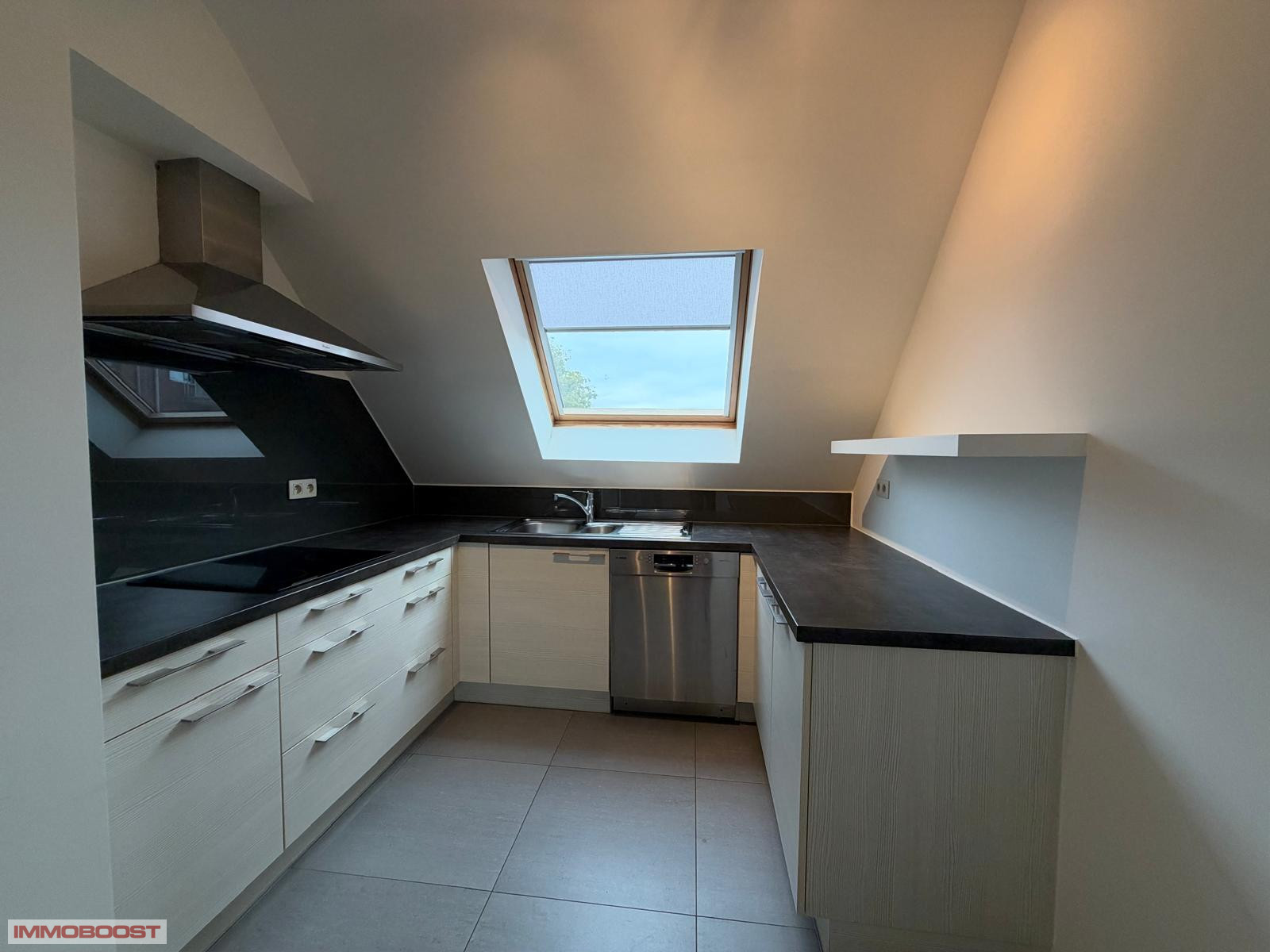 Recent appartement in het centrum van Kruibeke. - foto 5