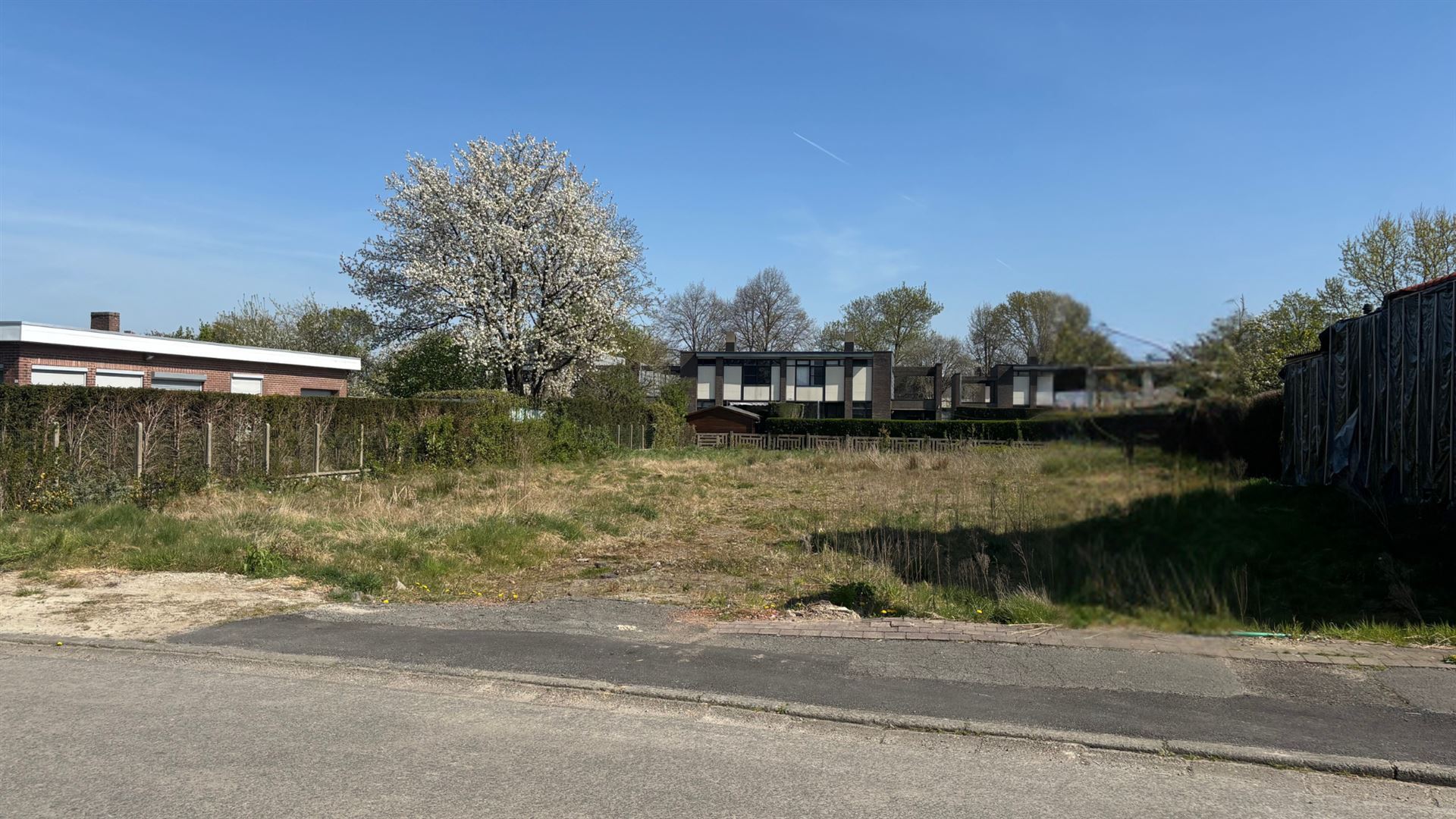 Bouwgrond 362m² voor gesloten bebouwing - foto 3