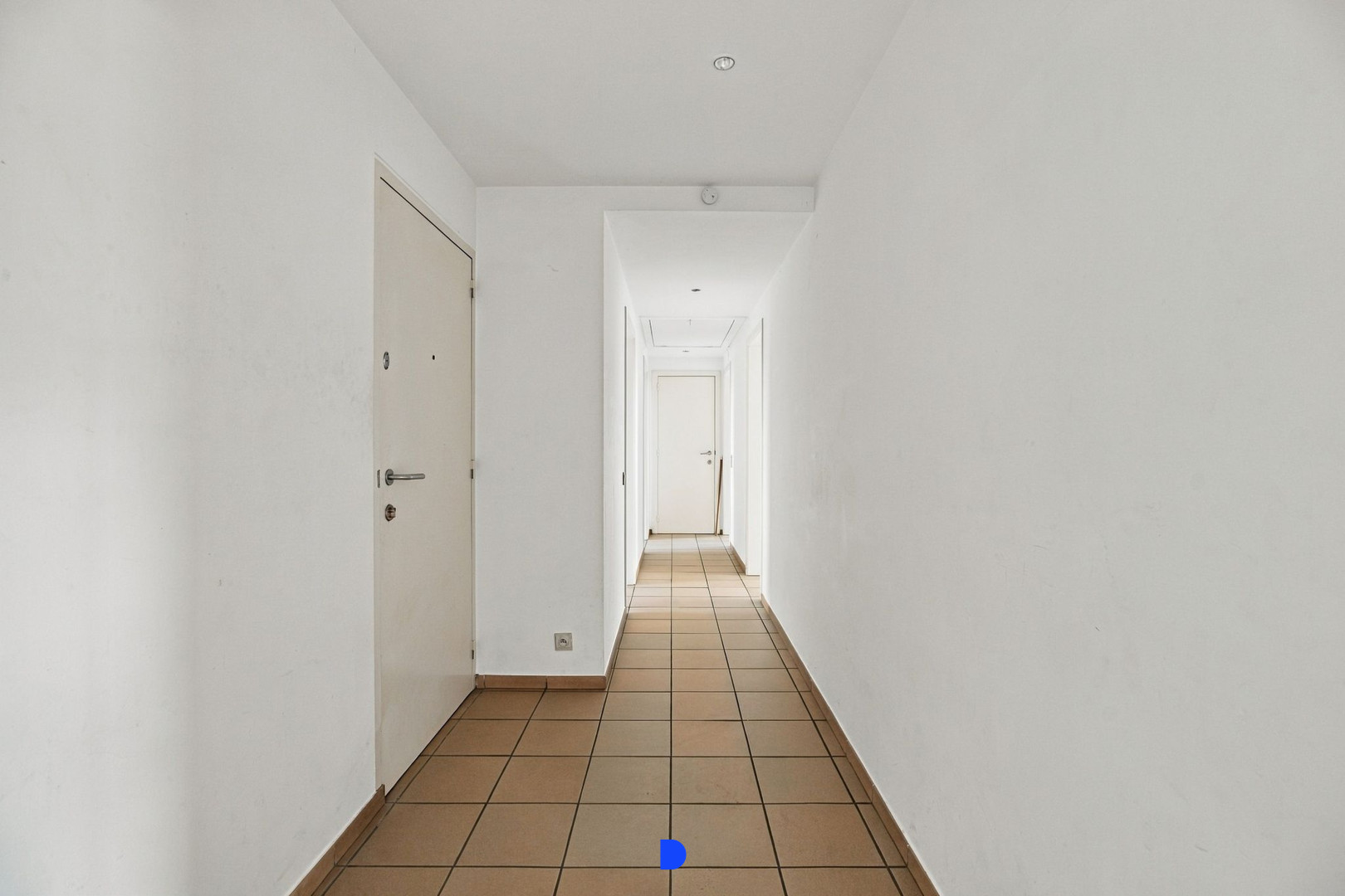 Ruim appartement in het centrum van Roeselare - foto 5