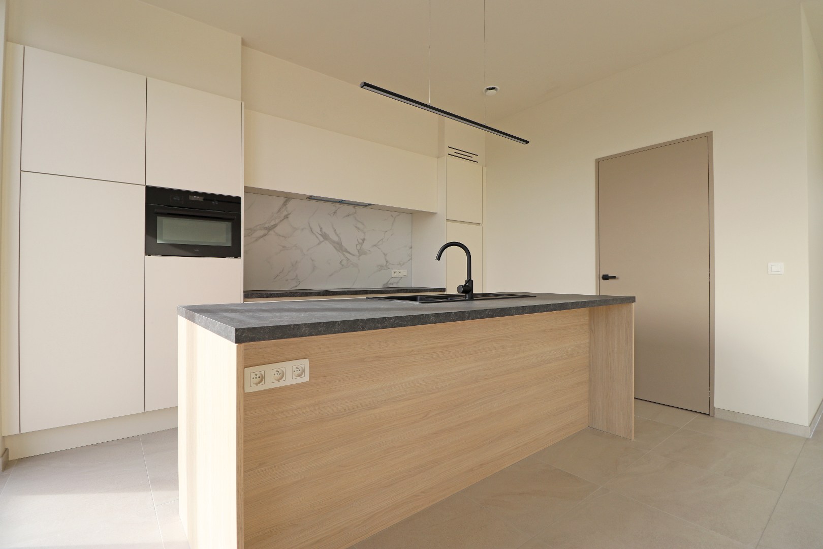 Nieuwbouwappartement met parkeerplaats - foto 3