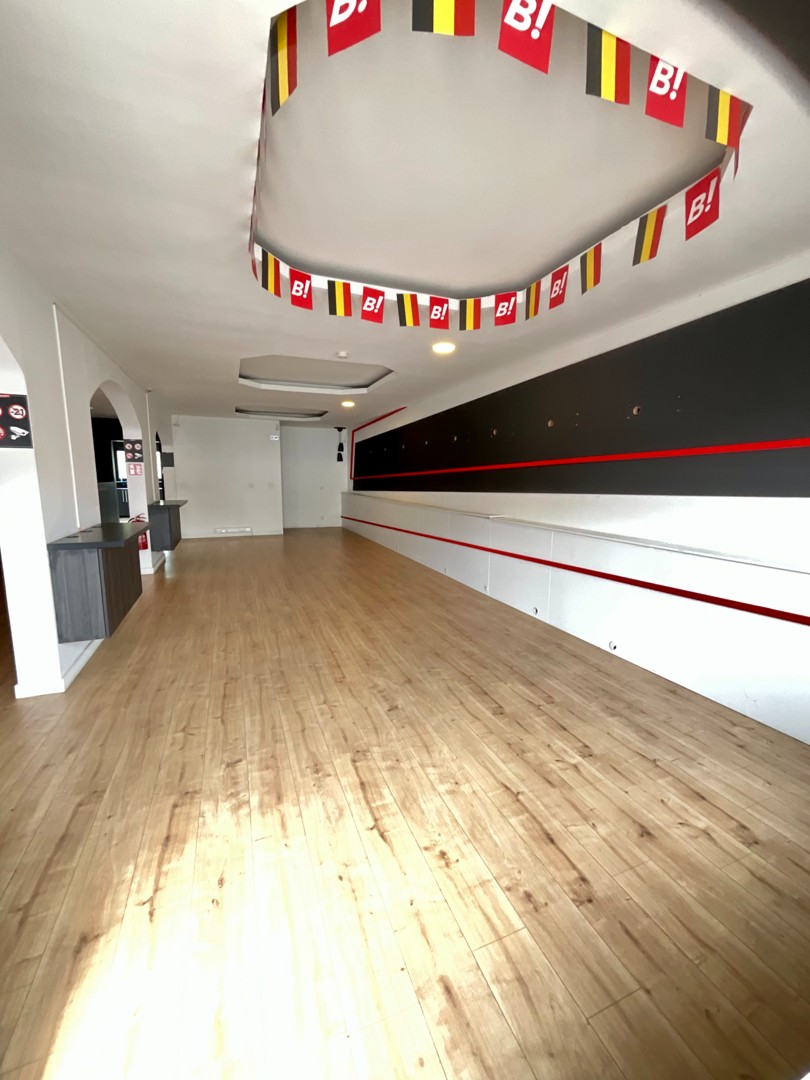 Handelspand en 2 appartementen gelegen te Houthalen-Helchteren - foto 4