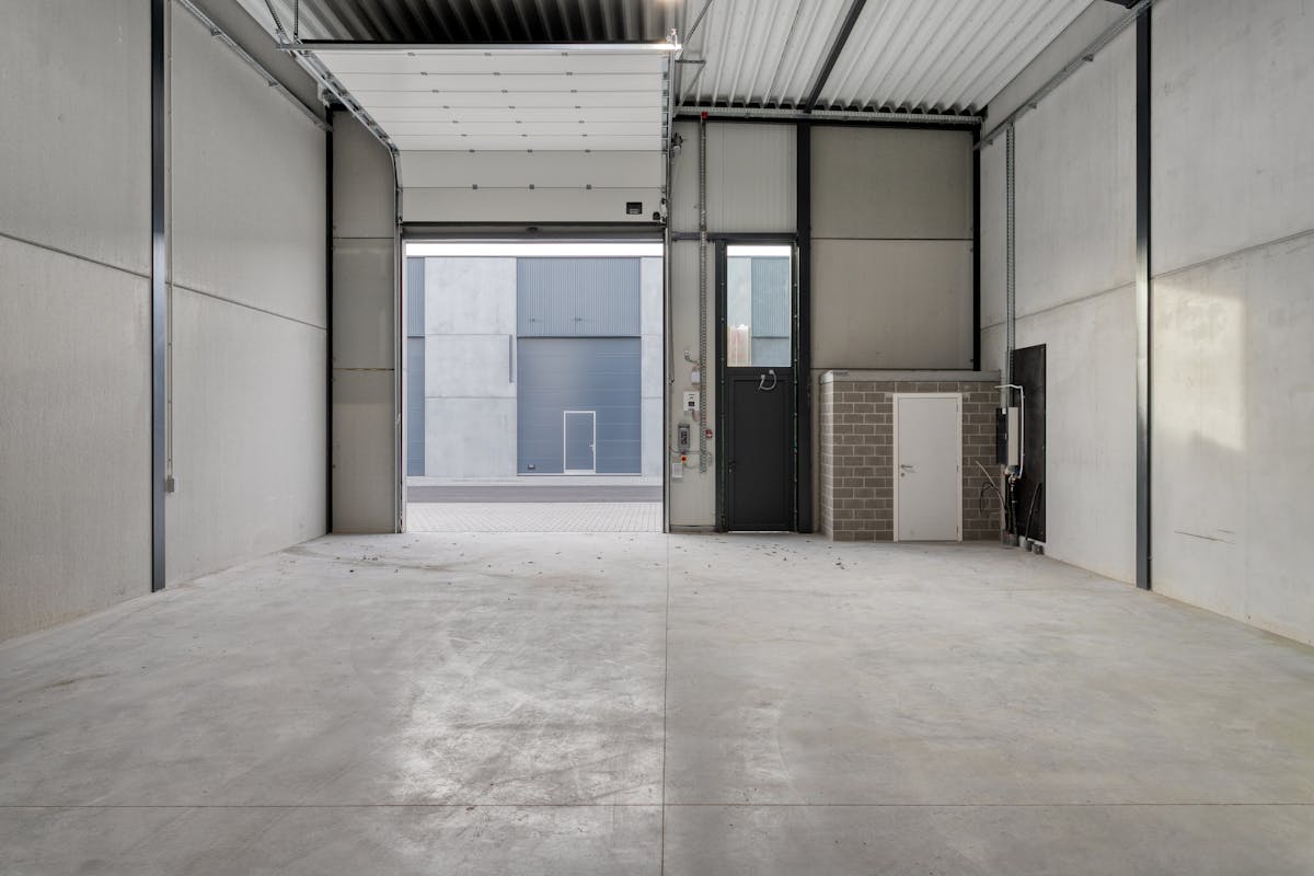 Nieuwbouw magazijn te huur in Pittem - foto 2