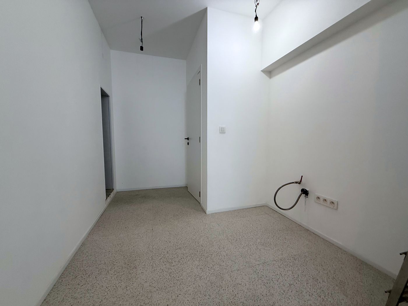 35 m² kantoor/handelsruimte in centrum Brugge - foto 4