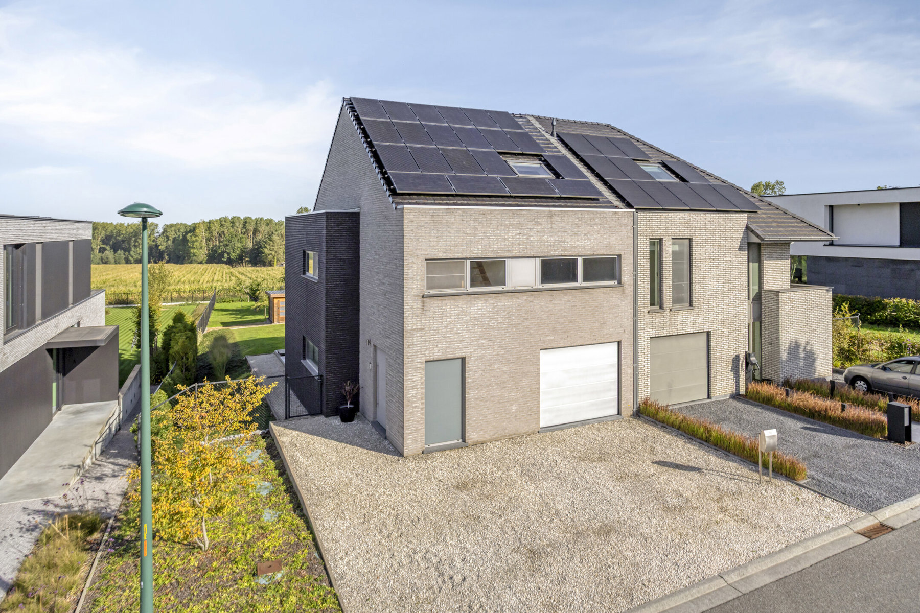 Recente 3-gevelwoning op topligging - foto 1