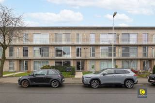 Ruim 2-slaapkamer appartement op wandelafstand van het dorp van AartselaarDit ruime 2-slaapkamer appartement bevindt zich op de 1 ste verdieping van...