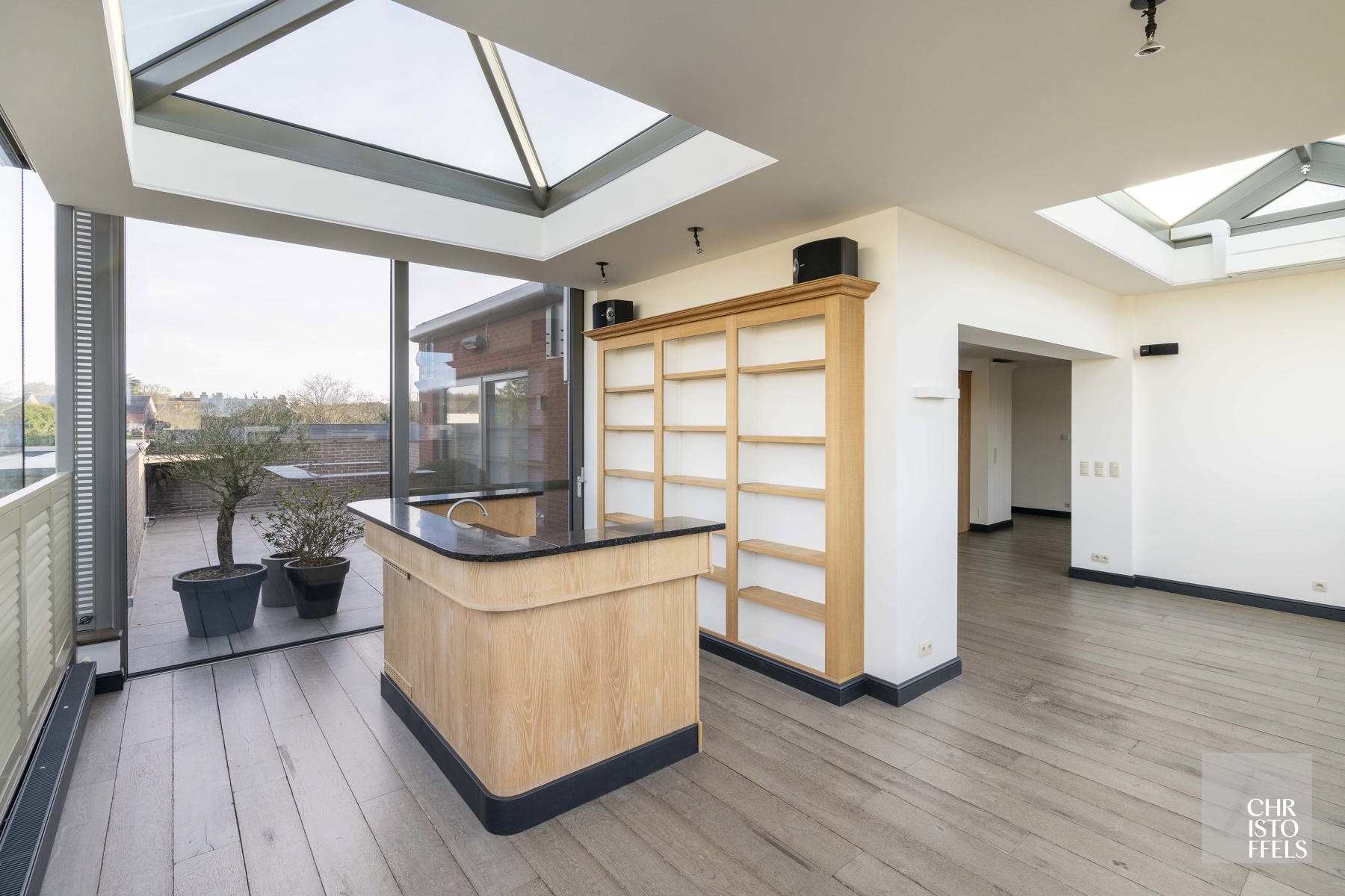 Luxe penthouse van 239m² met 34m² terrassen in hartje Zutendaal! - foto 5