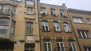 Mooi, ruim en licht appartement te huur op de tweede verdieping van een historisch pand met karakter en ziel. De woning is gelegen in een zeer...