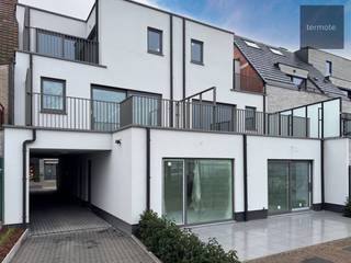 Dit energiezuinige dakappartement is gelegen in de kleinschalige nieuwbouwresidentie Alexis.Gelegen langs een invalsweg, op een boogscheut van het...
