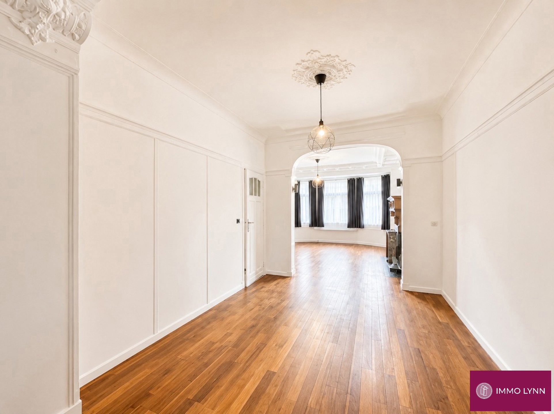 Instapklare bel-etagewoning met 3 kamers en grote garage. - foto 4