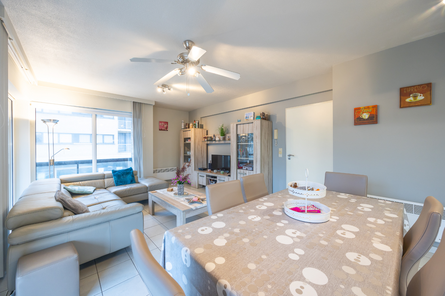 2-slaapkamer appartement in centrum Mariakerke - photo 3