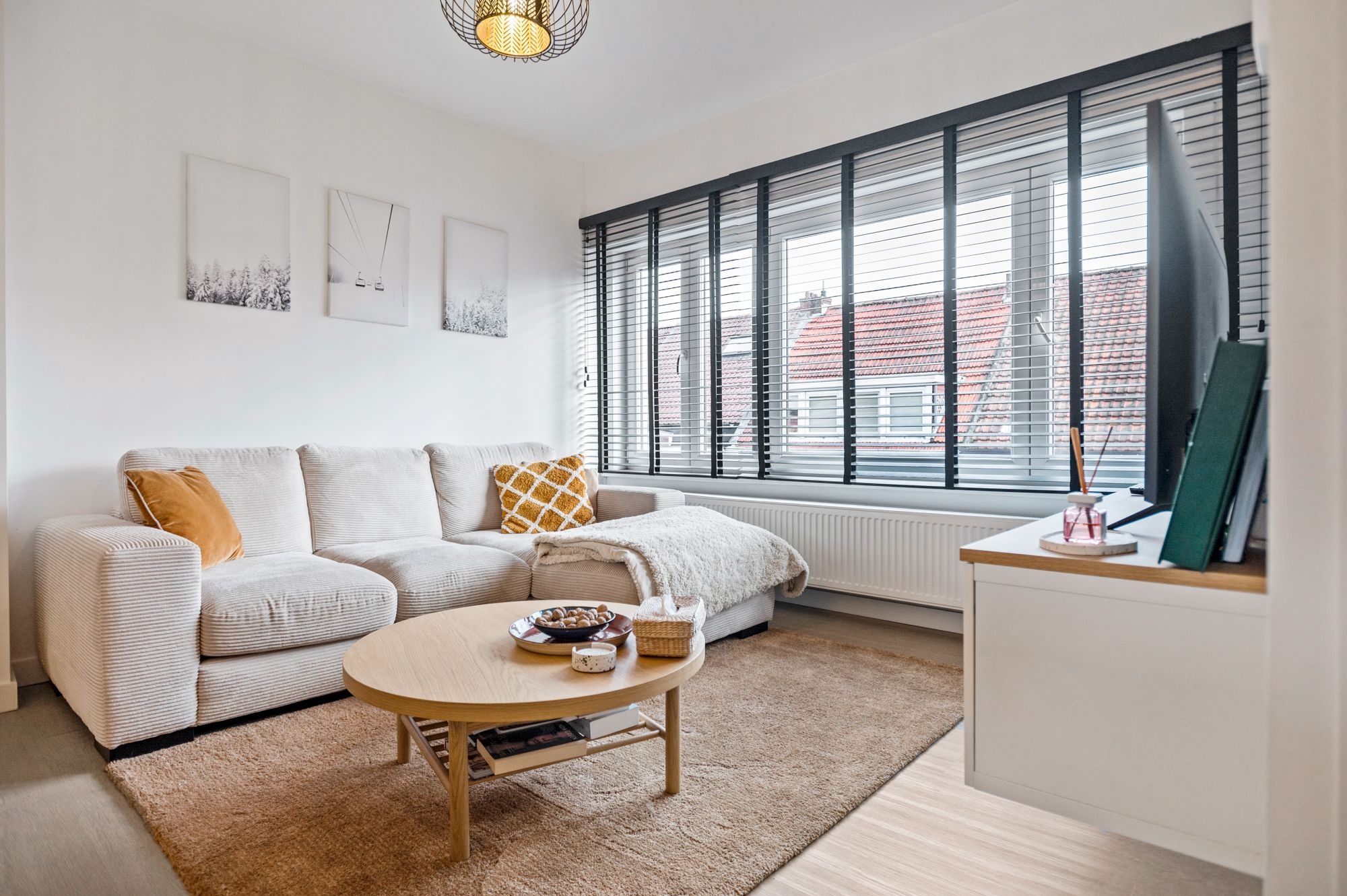 Gezellig, instapklaar twee slaapkamer appartement op topligging in hartje Ekeren! - foto 4