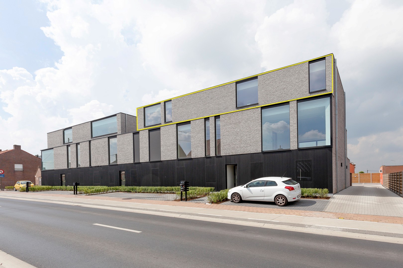 Exclusieve penthouse in Meulebeke! - foto 1