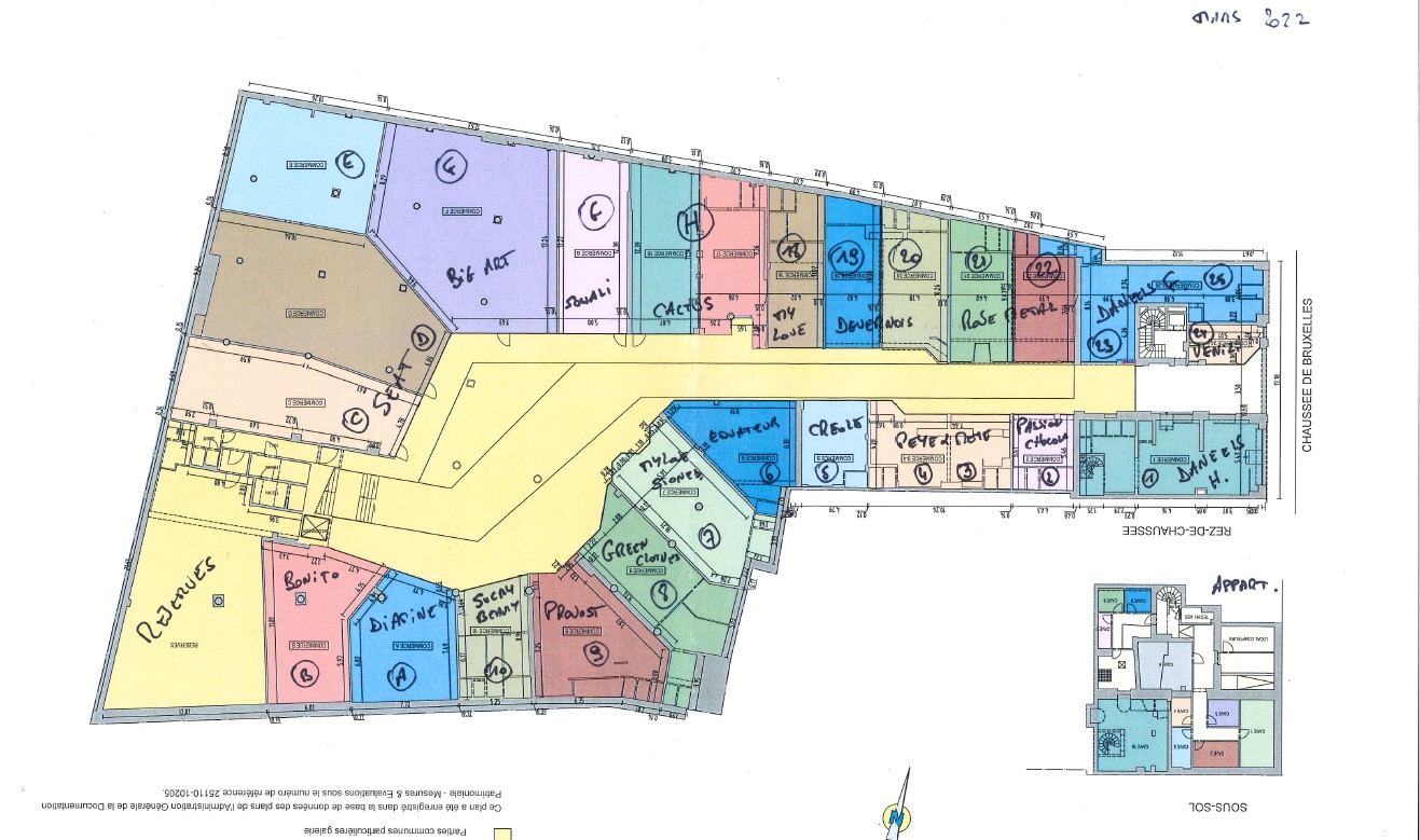 Commercial for rent in Waterloo - photo 4