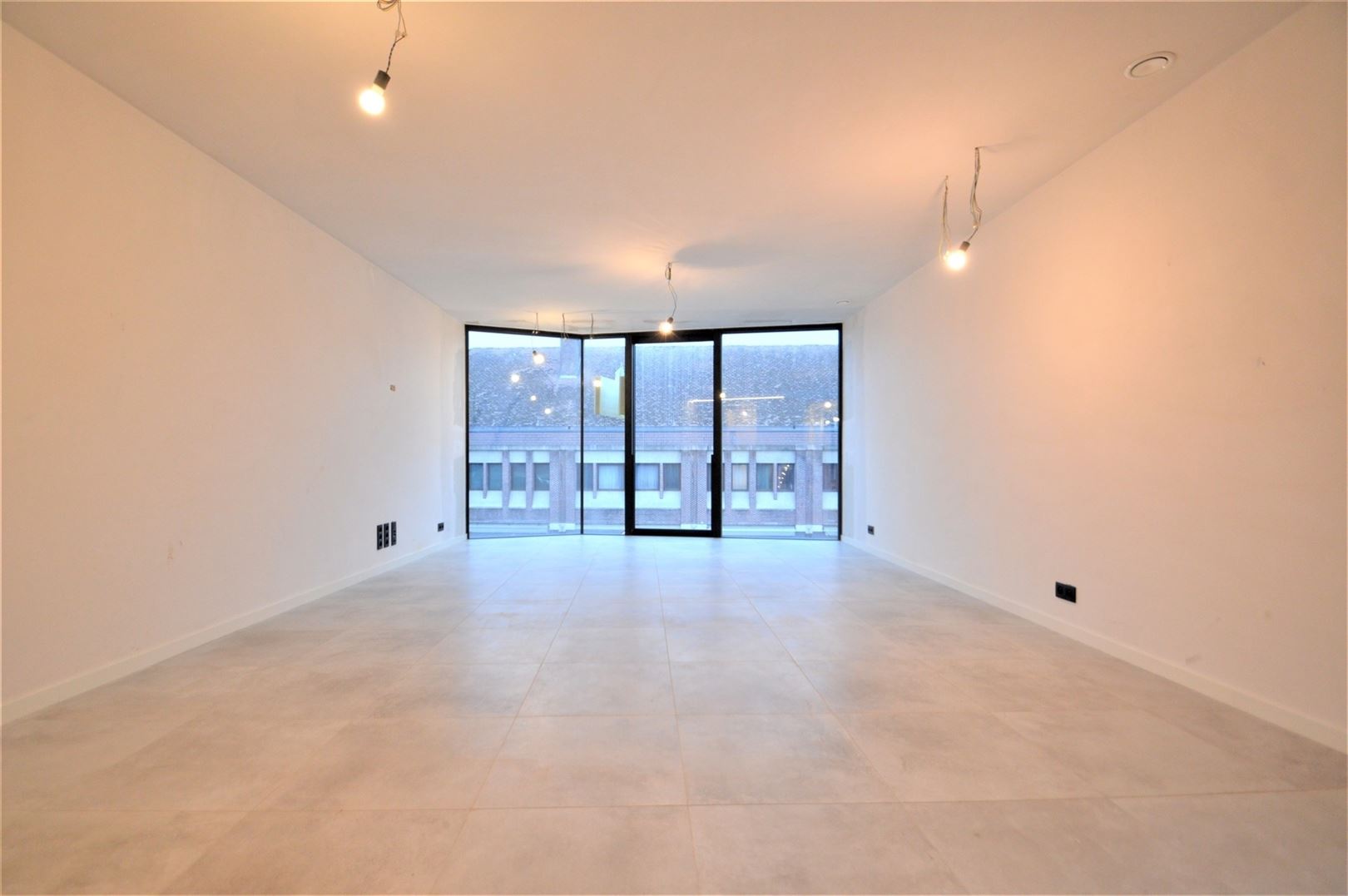 Uitzonderlijk nieuwbouw duplex appartement in hartje centrum Dendermonde - foto 4