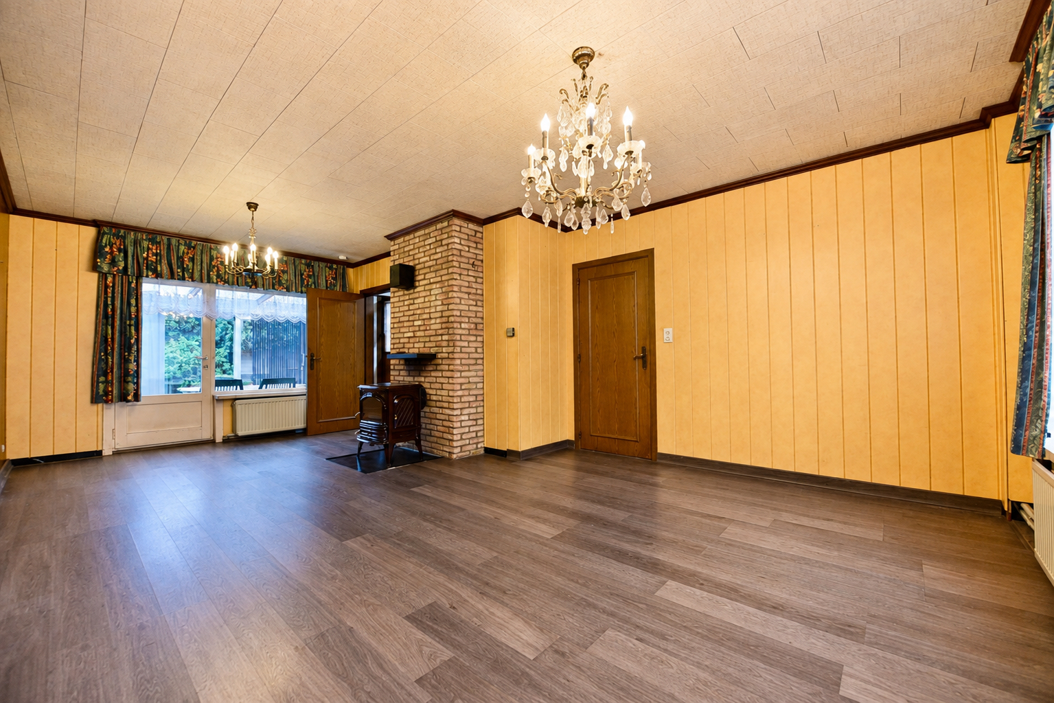Halfopen rustig gelegen woning met 3 slpk voor 239.000 EUR - foto 4