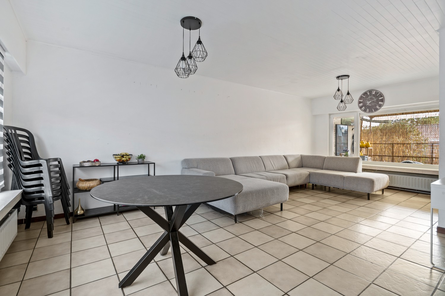 Op te frissen woning op toplocatie met 3 slaapkamers, zolder en kelder te Lier - foto 4